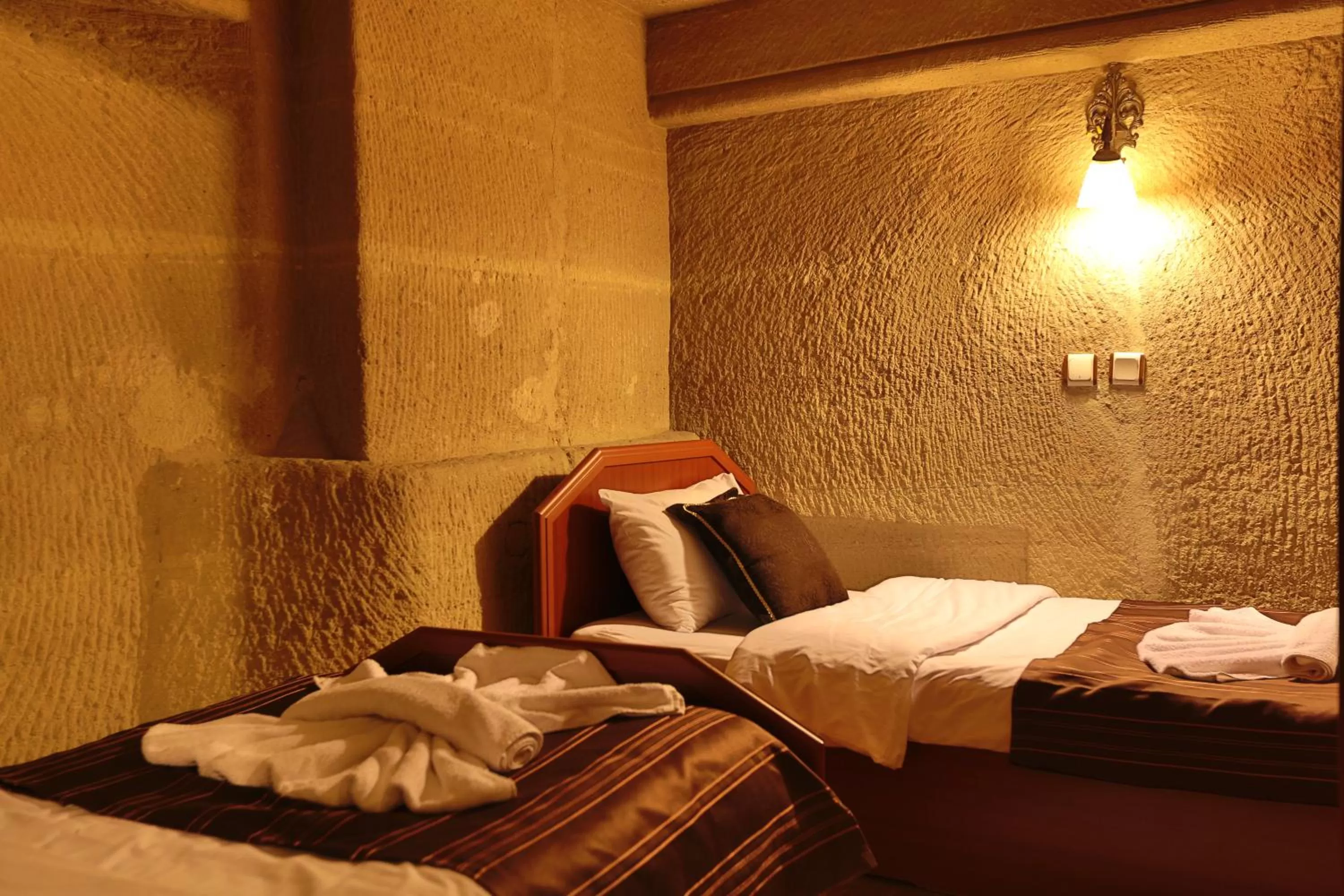 towels, Bed in Guven Cave Hotel