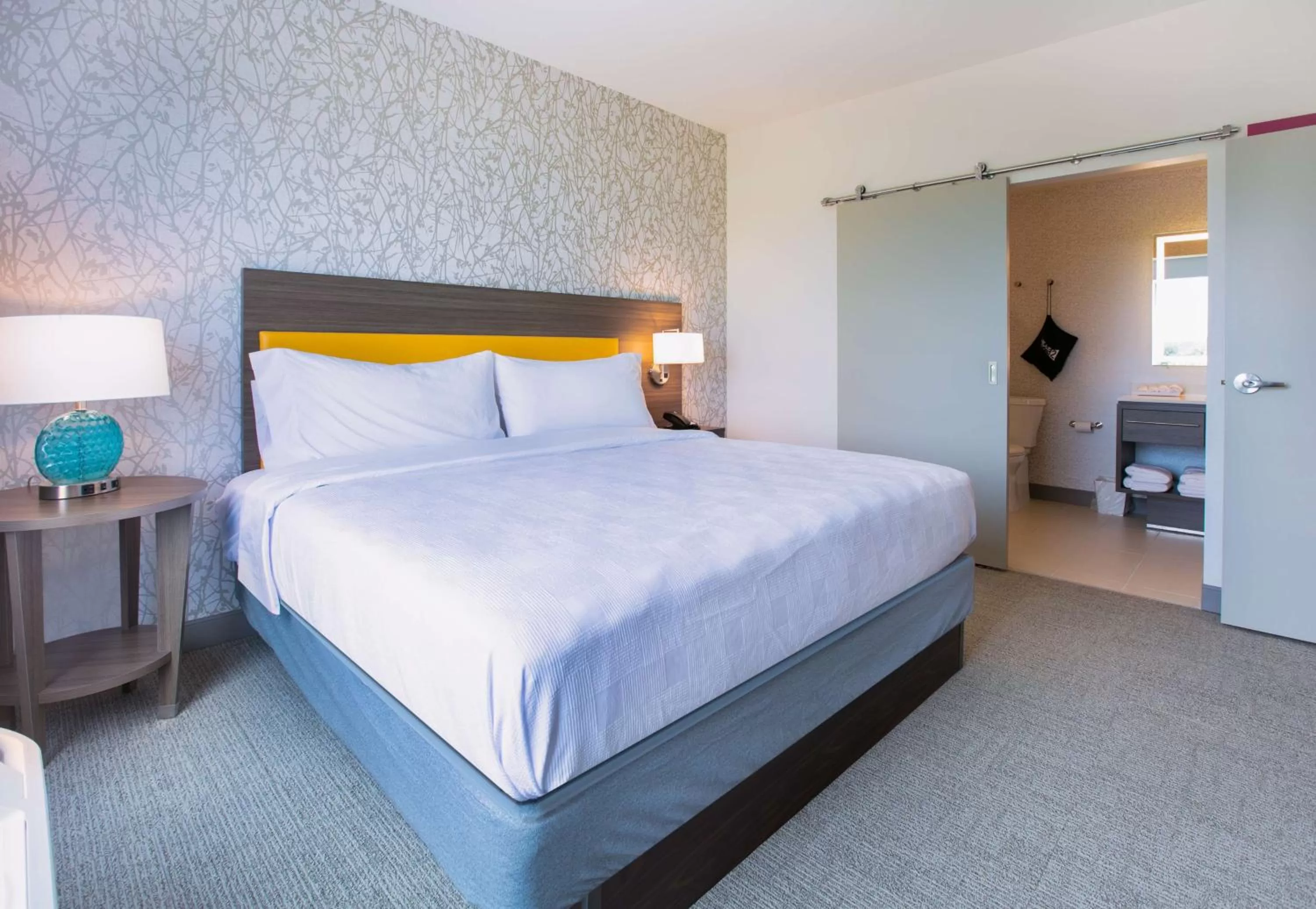 Bed in Home2 Suites By Hilton Wichita Falls, Tx