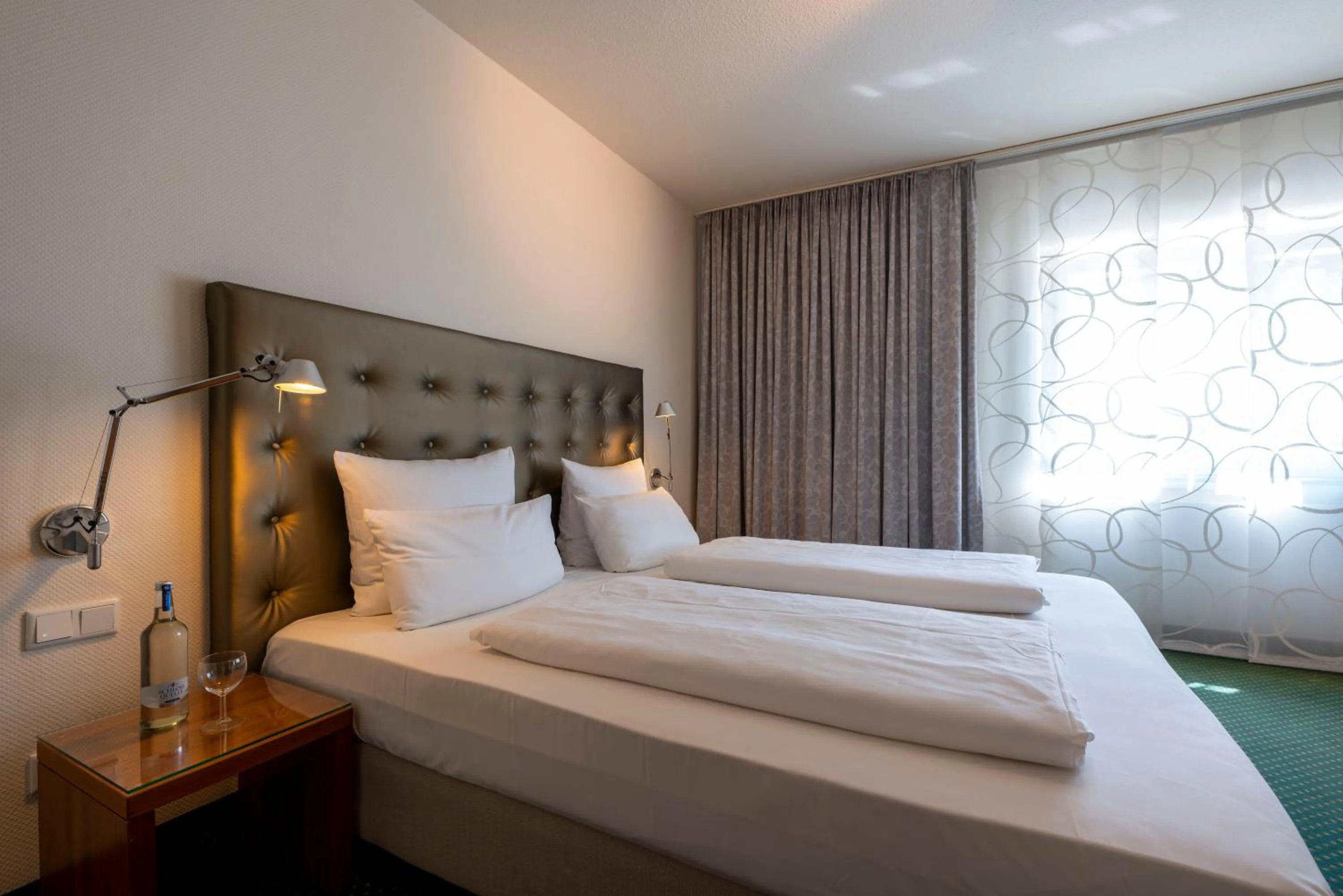 Photo of the whole room in Hotel An der Gruga