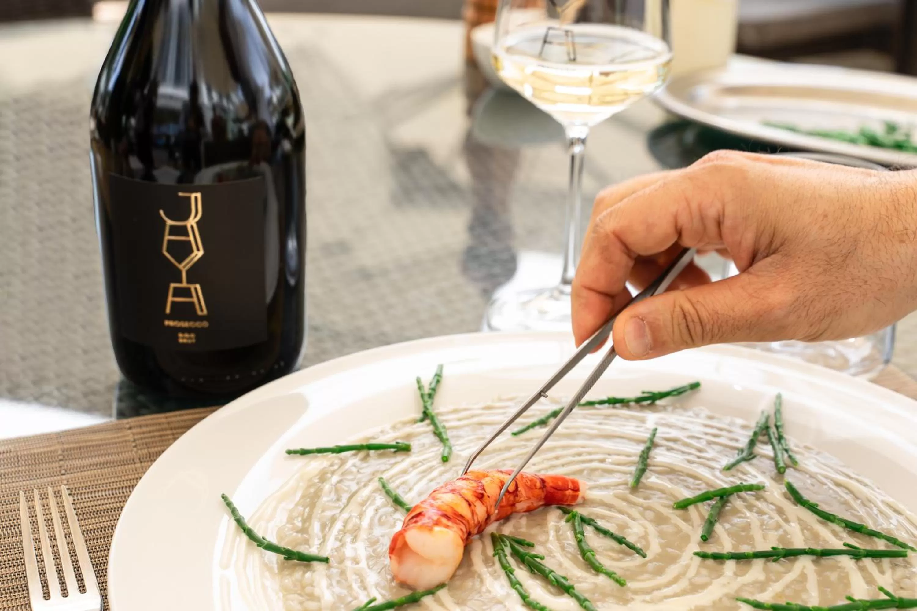 Food in Hotel Angleterre