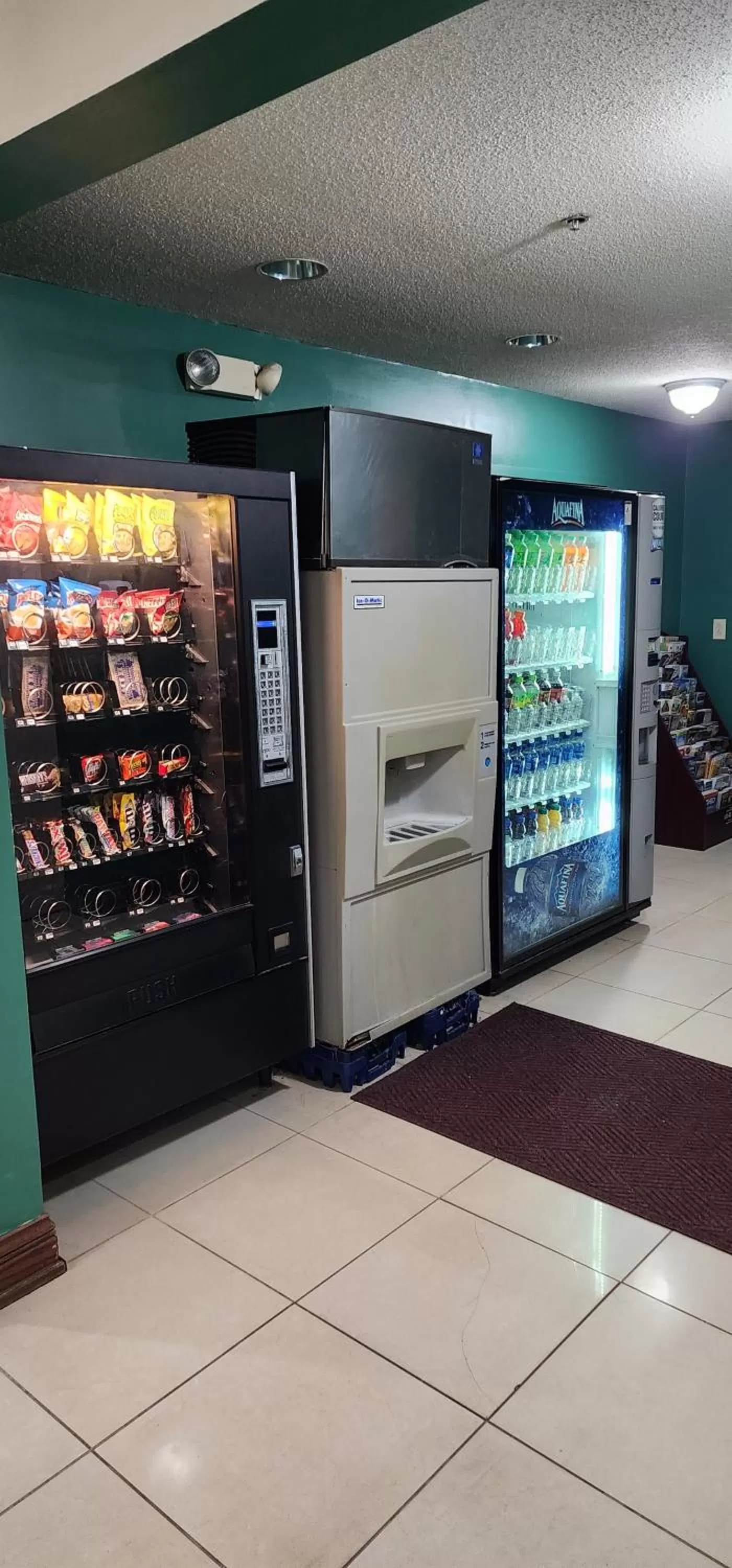 vending machine in Quality Inn Dry Ridge