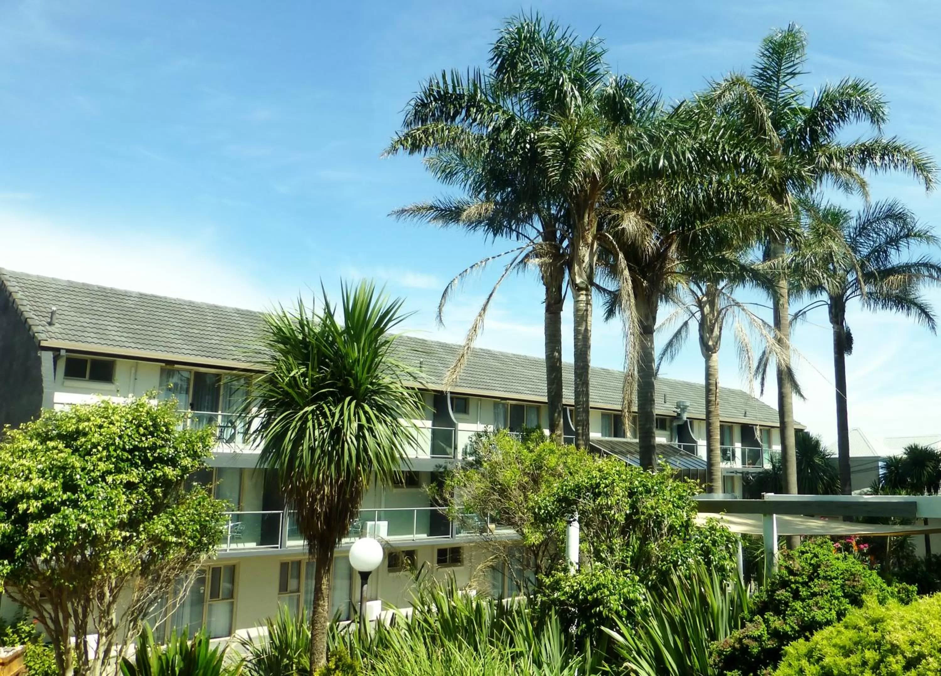 Facade/entrance in Park Ridge Retreat