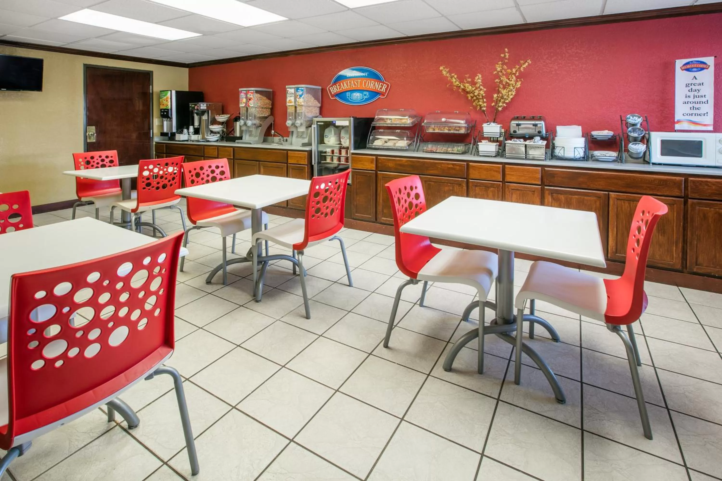 Breakfast in Quality Inn Lawton near Fort Sill