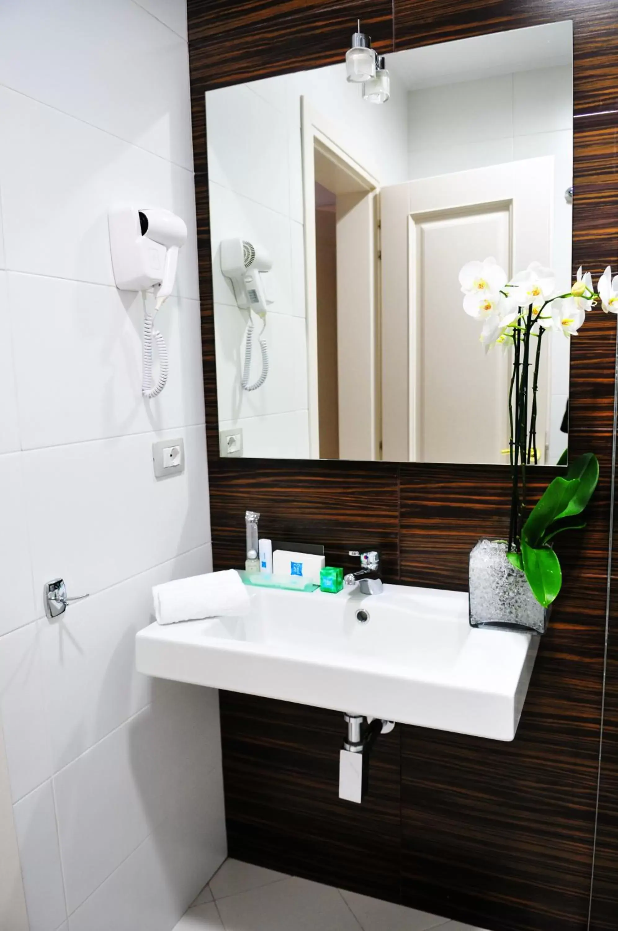 Twin Room in Golden City Hotel , Tirana Twin Room in Golden City Hotel , Tirana