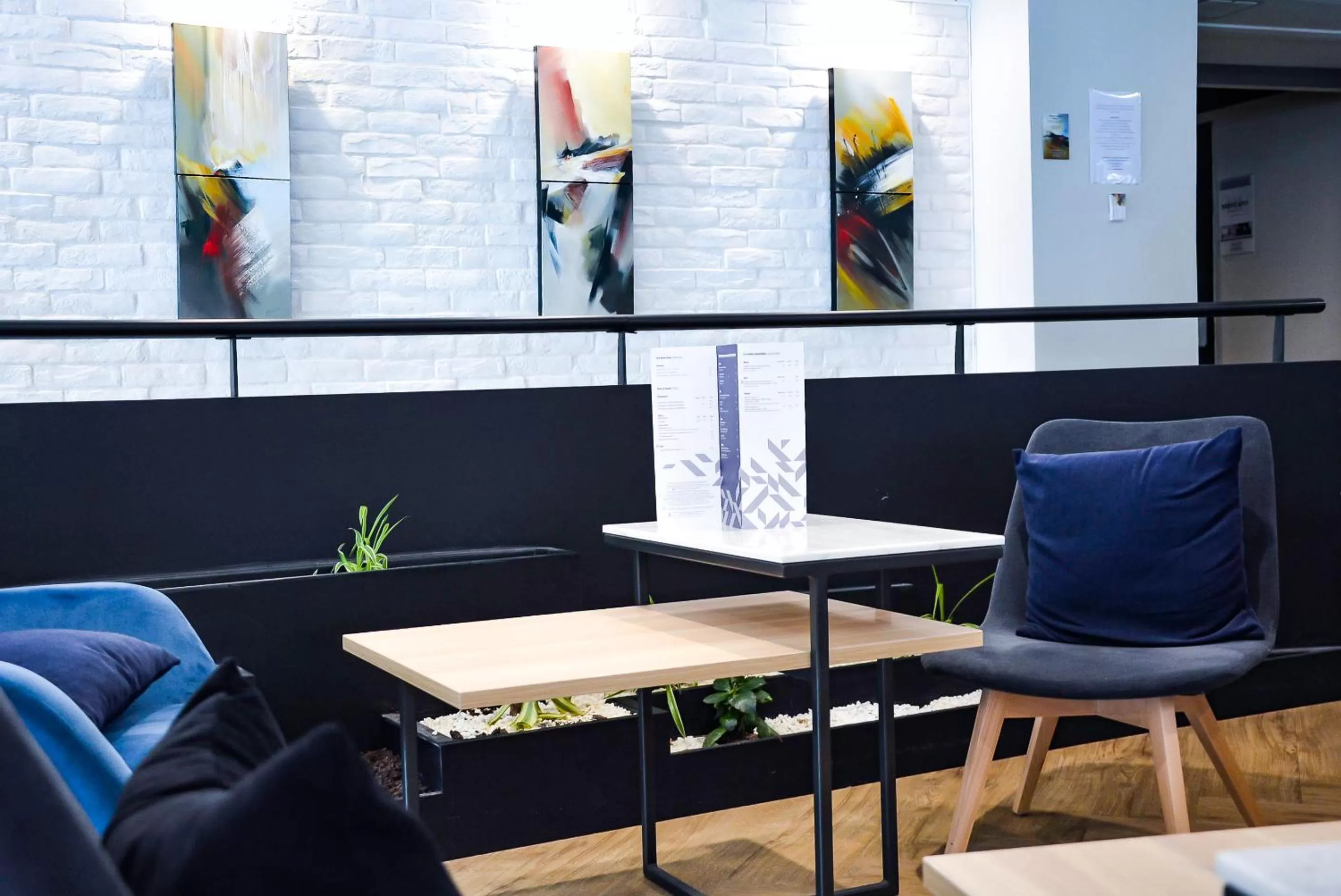 Living room in Mercure Lorient Centre