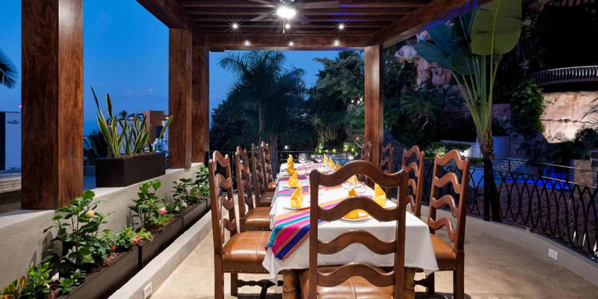 Restaurant/places to eat in Marcela Resort & Spa