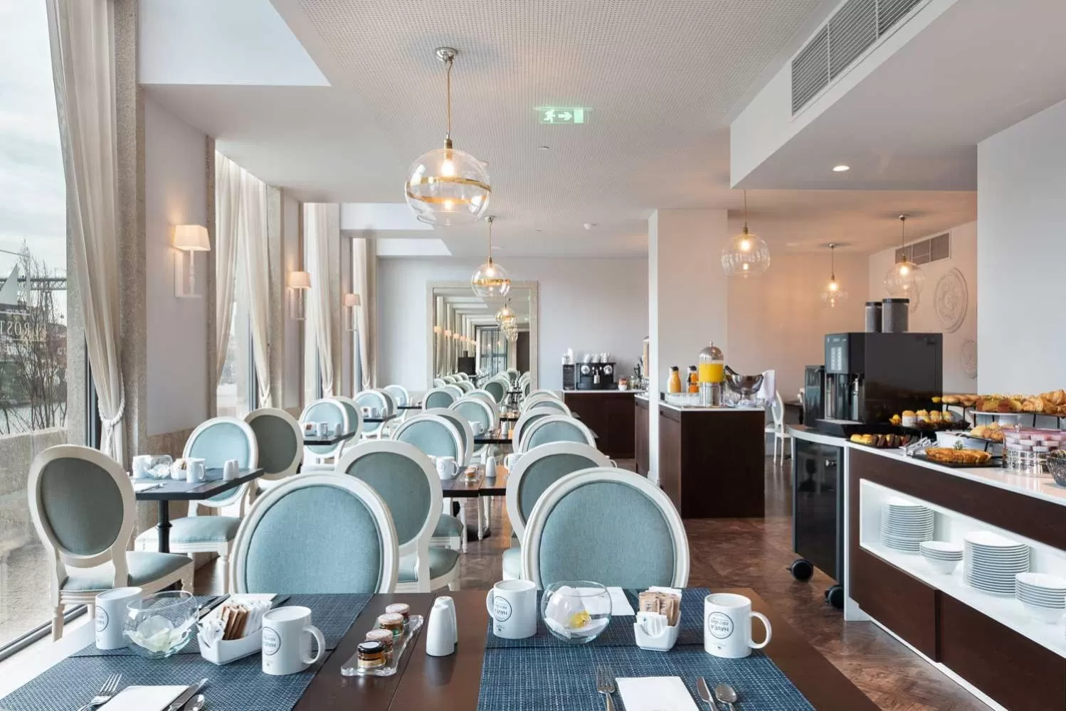 Buffet breakfast in Eurostars Porto Douro