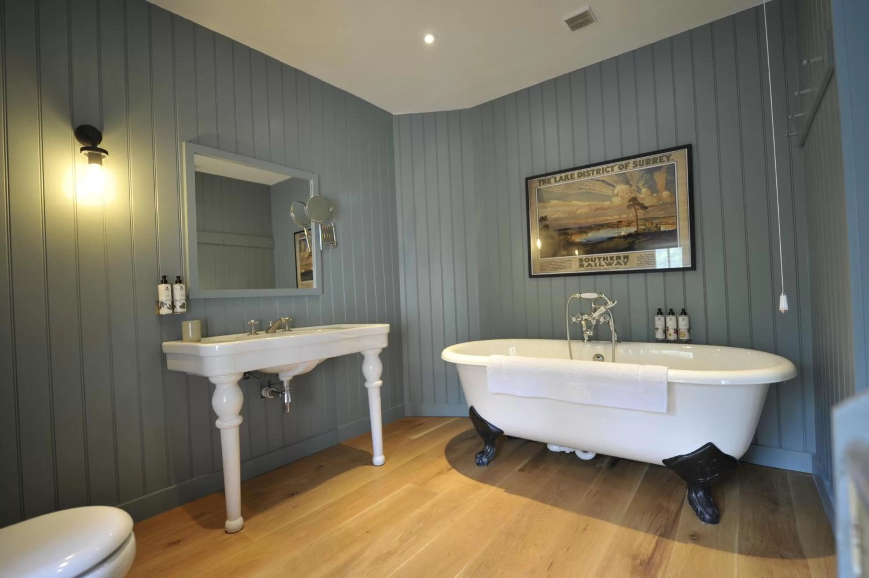 Bathroom in Bel And The Dragon-Churt