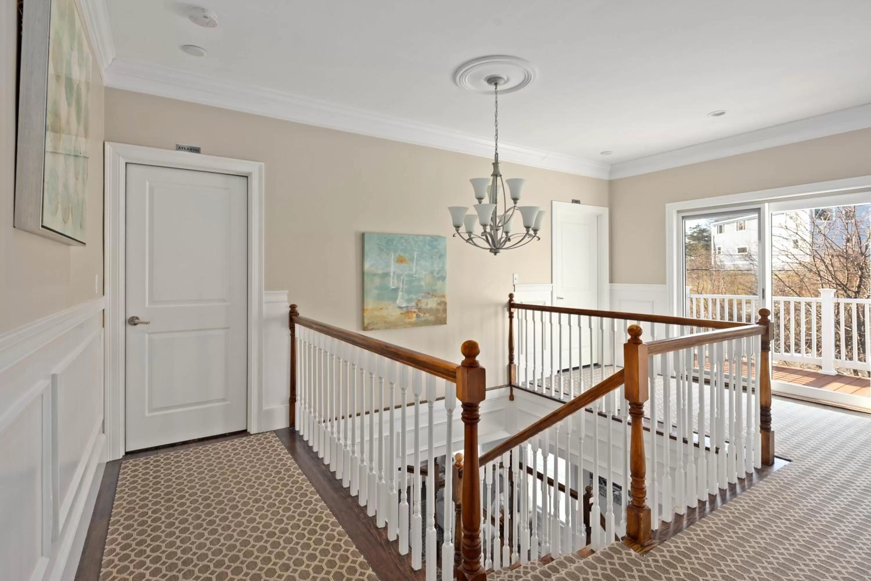 The Beacon Waterfront Inn