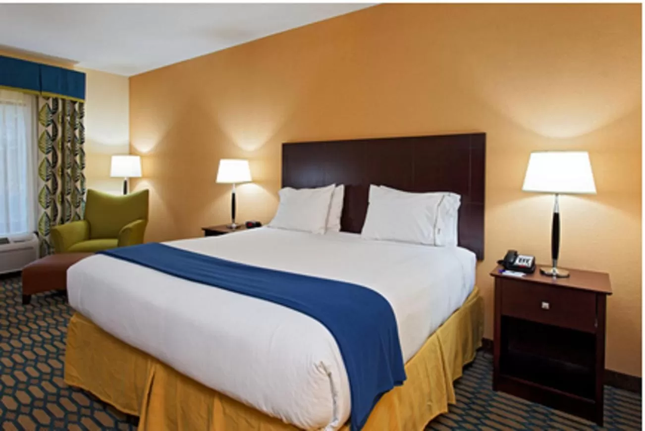 Holiday Inn Express - Andalusia by IHG