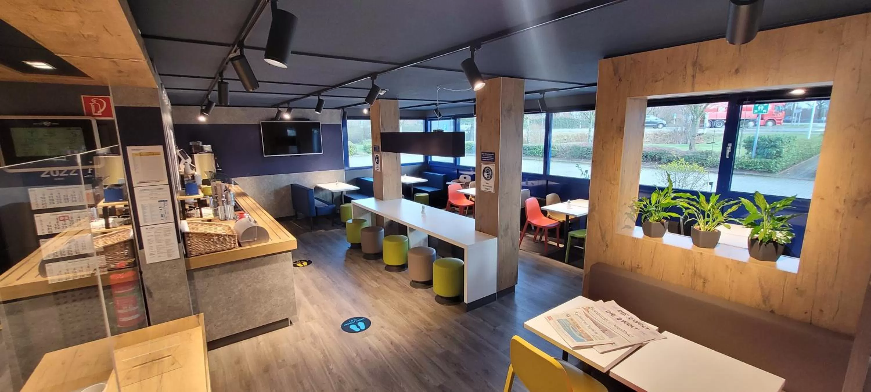 Breakfast in Ibis budget Hamburg Quickborn