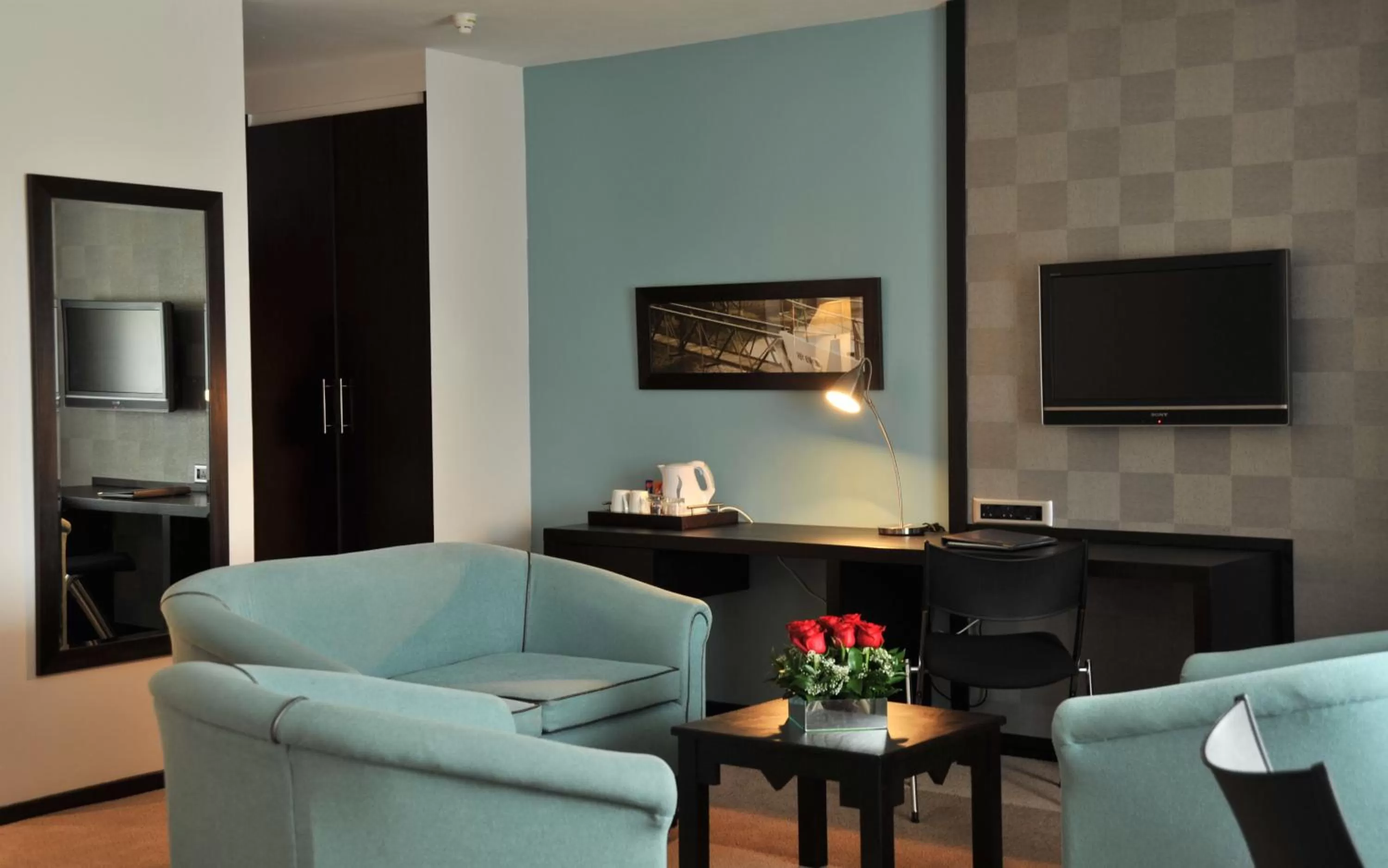 TV and multimedia in Indaba Lodge Hotel Richards Bay