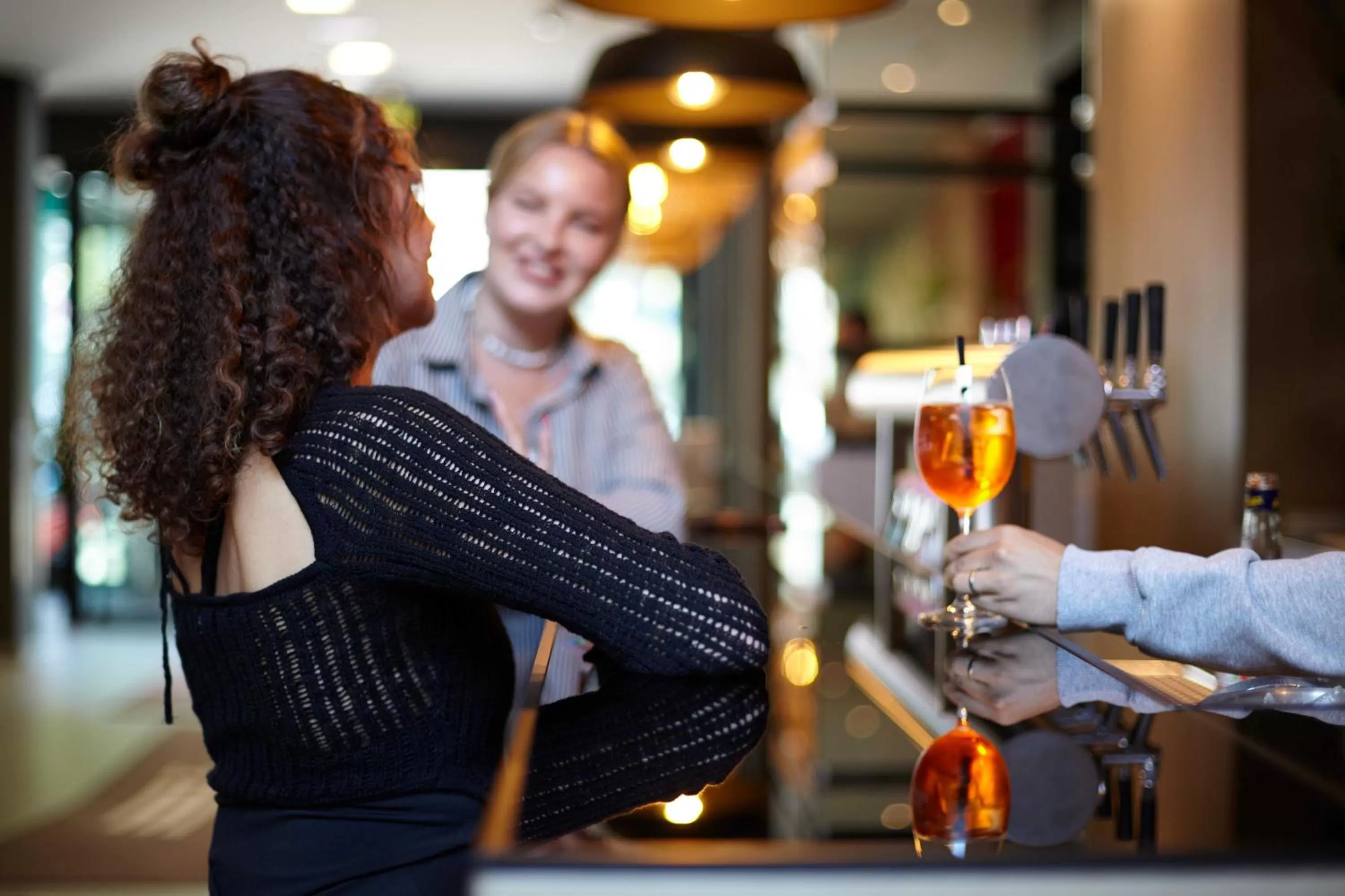 Lounge or bar in the niu Fusion