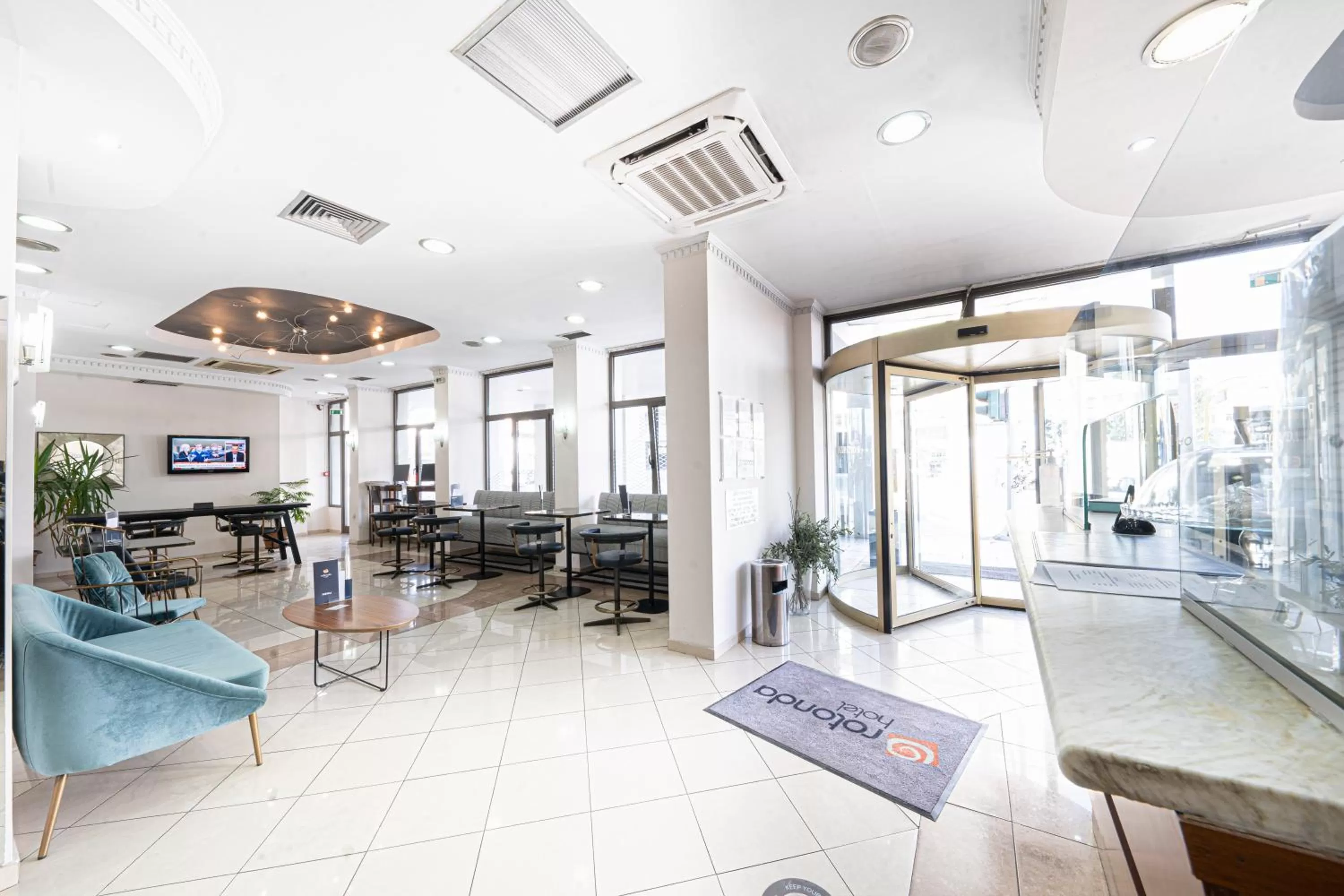 Lobby or reception in Rotonda Hotel