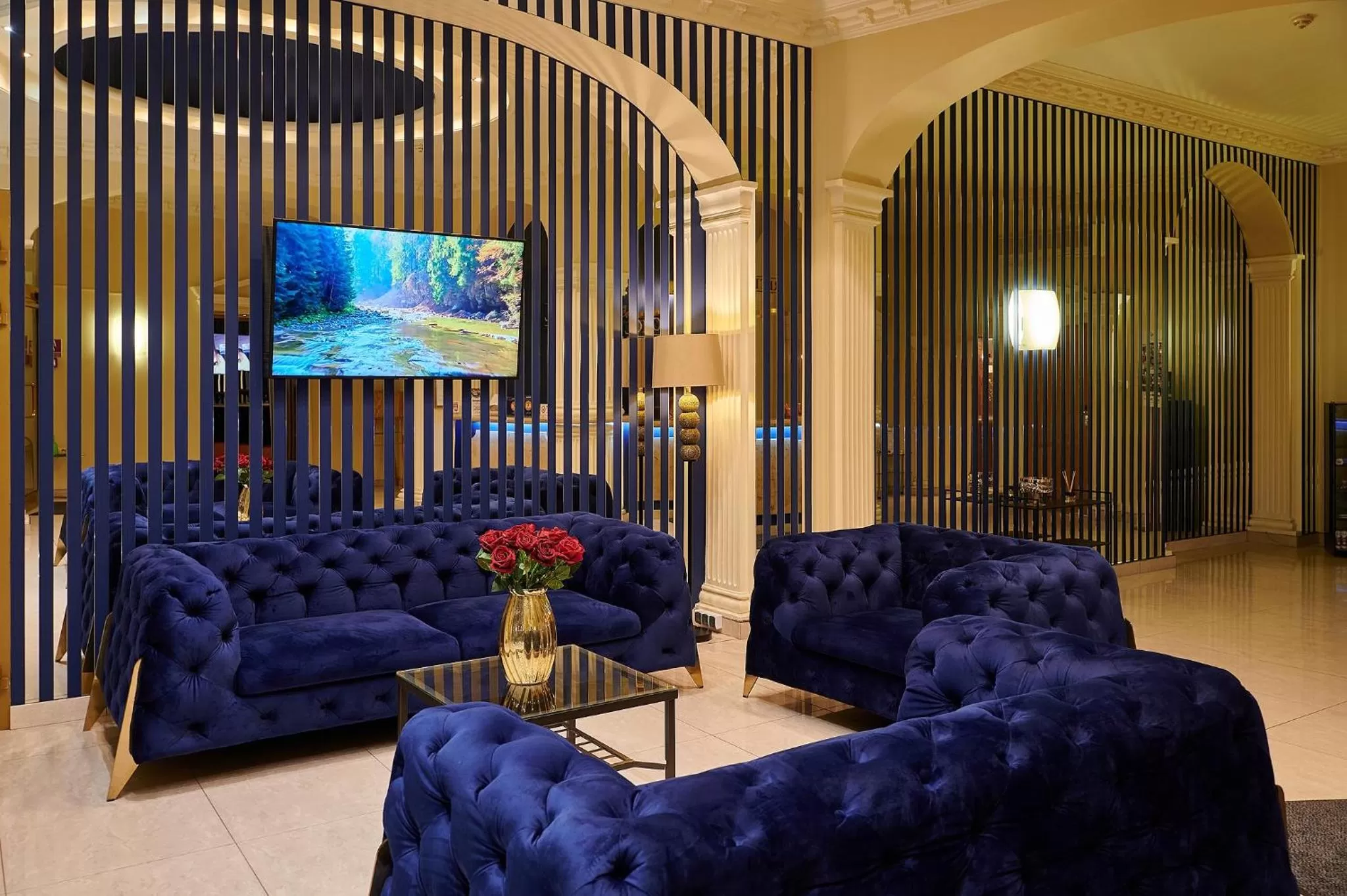 Lobby or reception in Hotel Royal