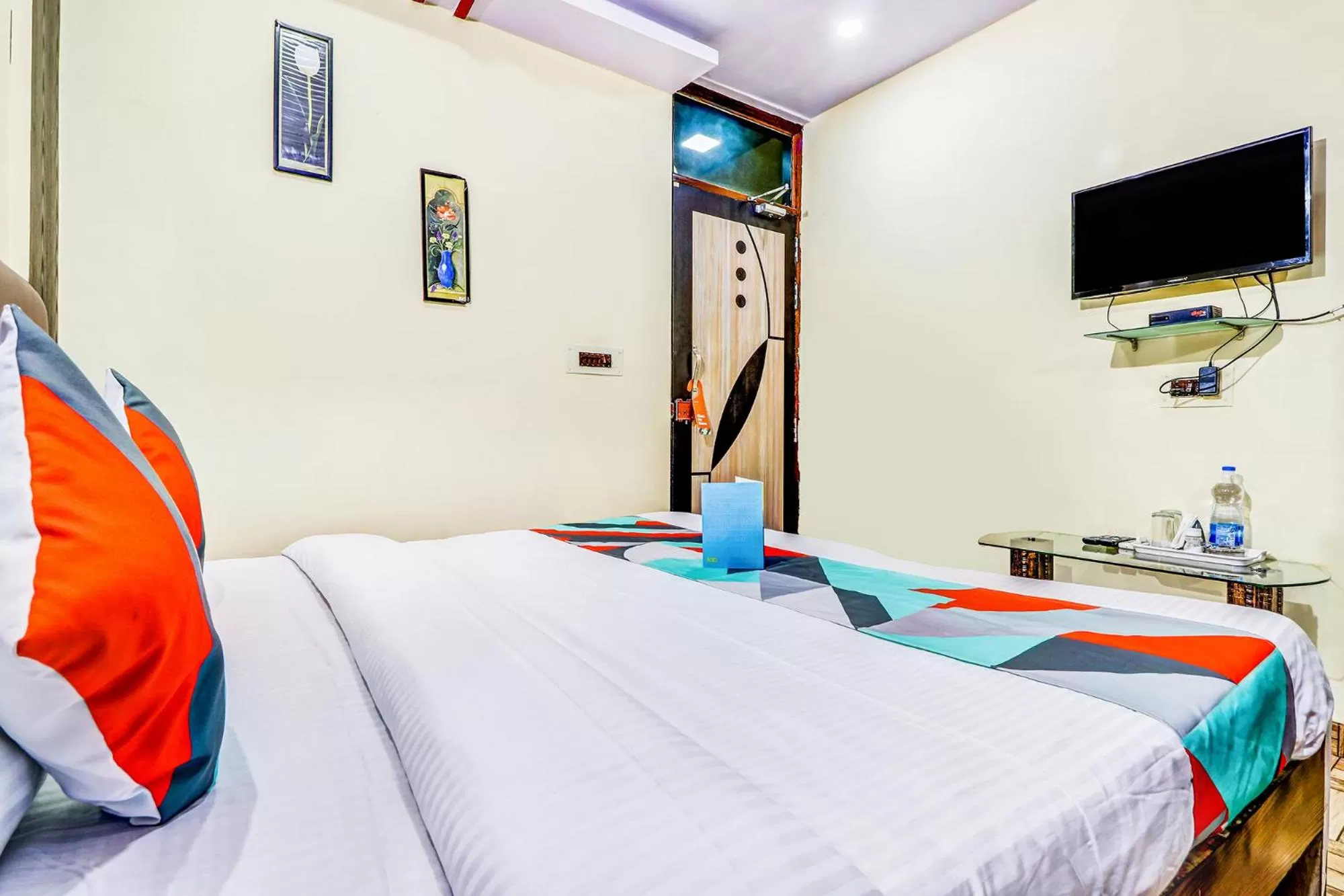 Bedroom, Bed in FabHotel Gazal Residency Mahanagar