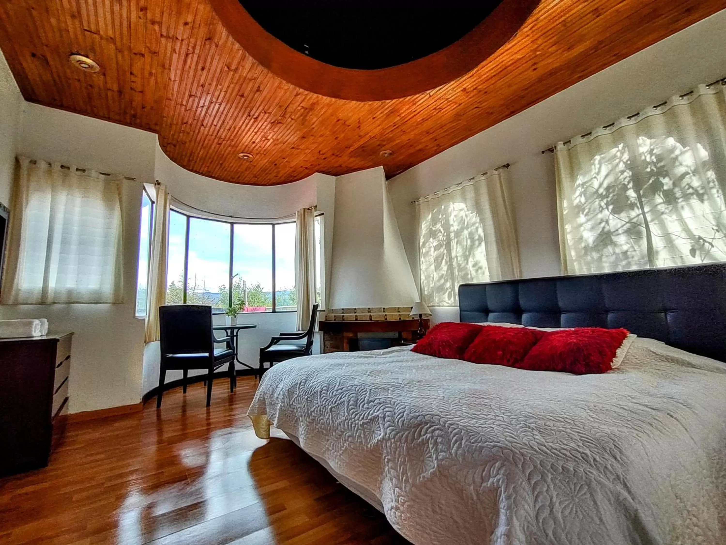 Bedroom, Bed in Refugio Génesis habitaciones Lago de Tota