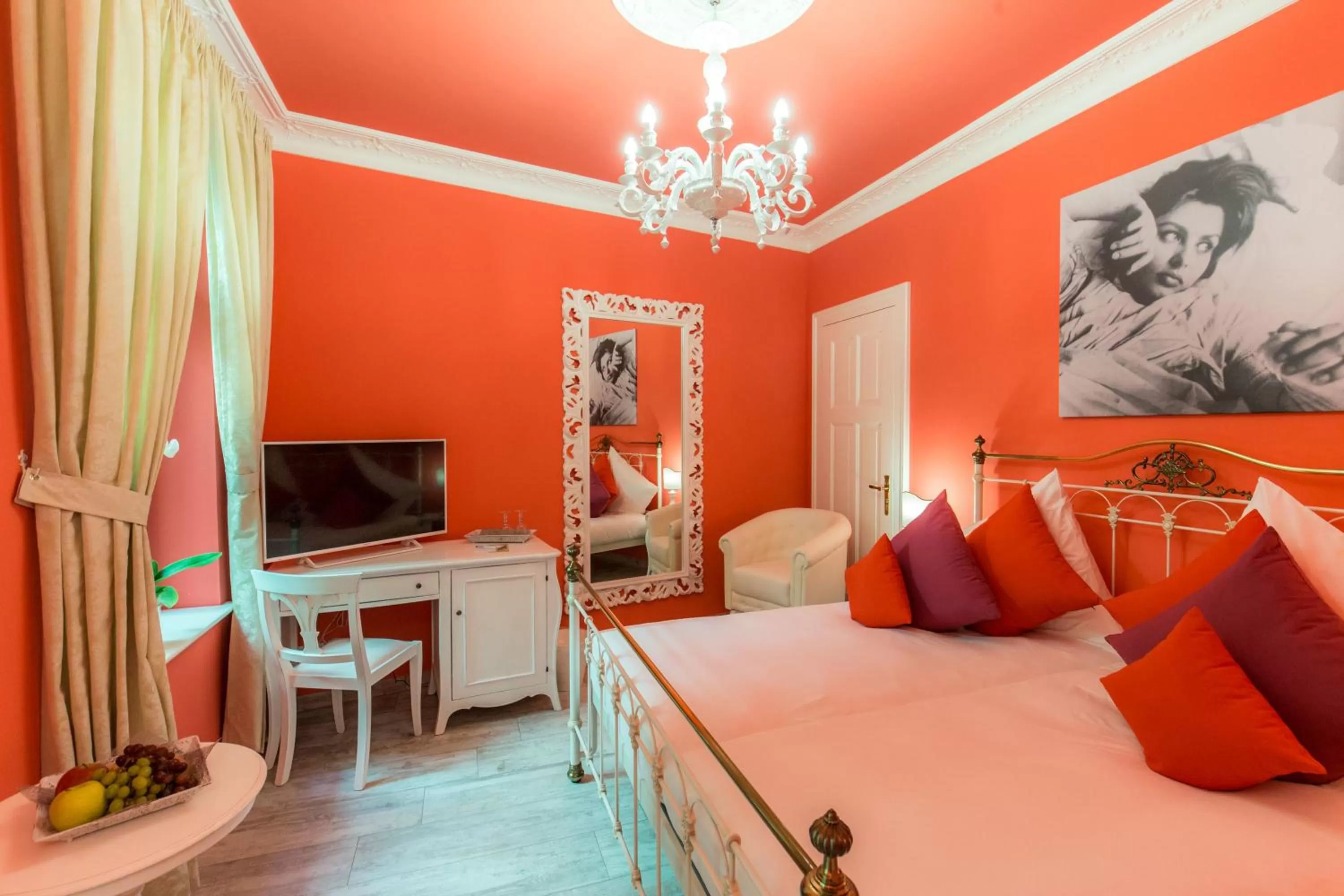 Photo of the whole room, Bed in Grande Albergo Giancarlo