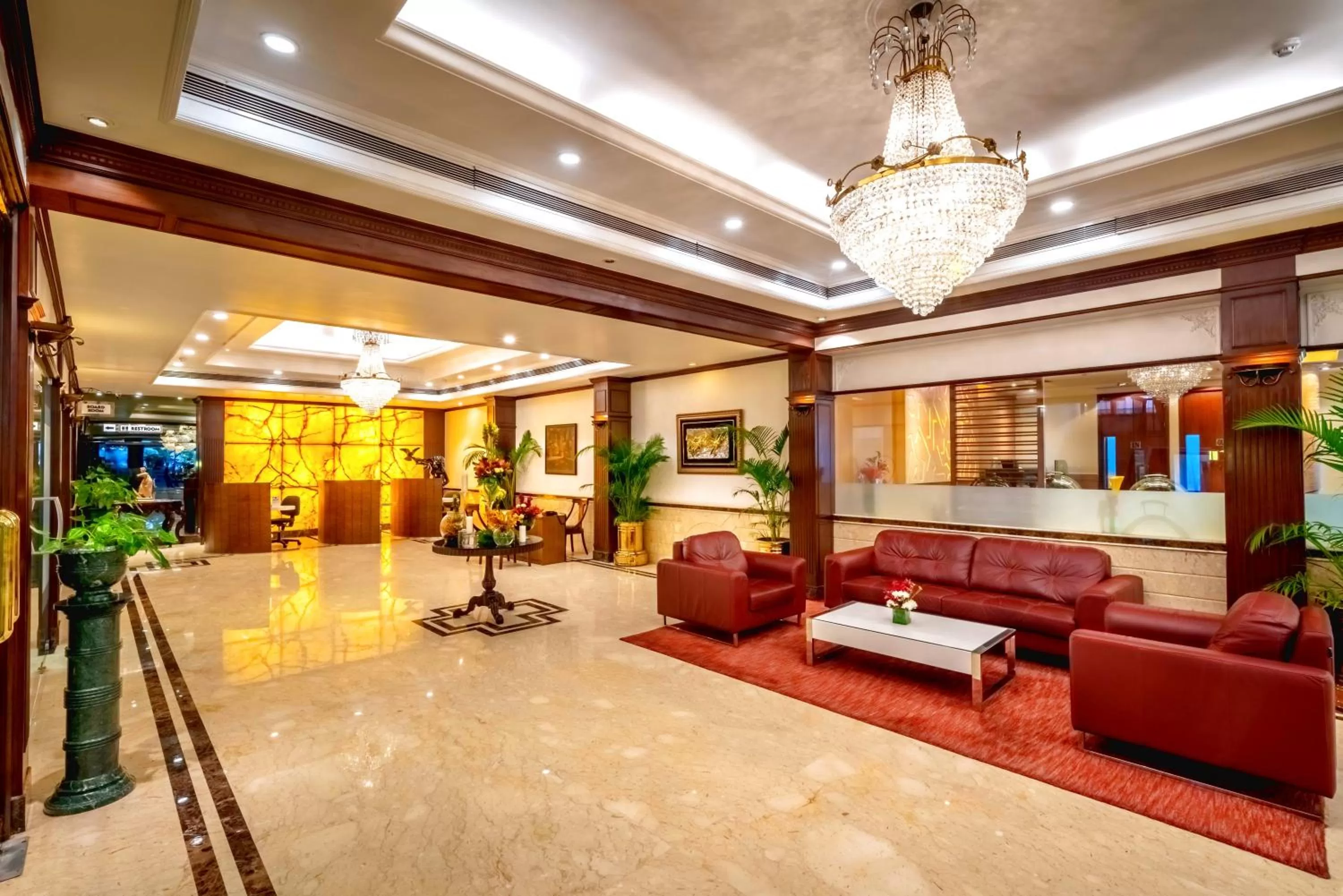 Lobby or reception in Kenilworth Hotel, Kolkata