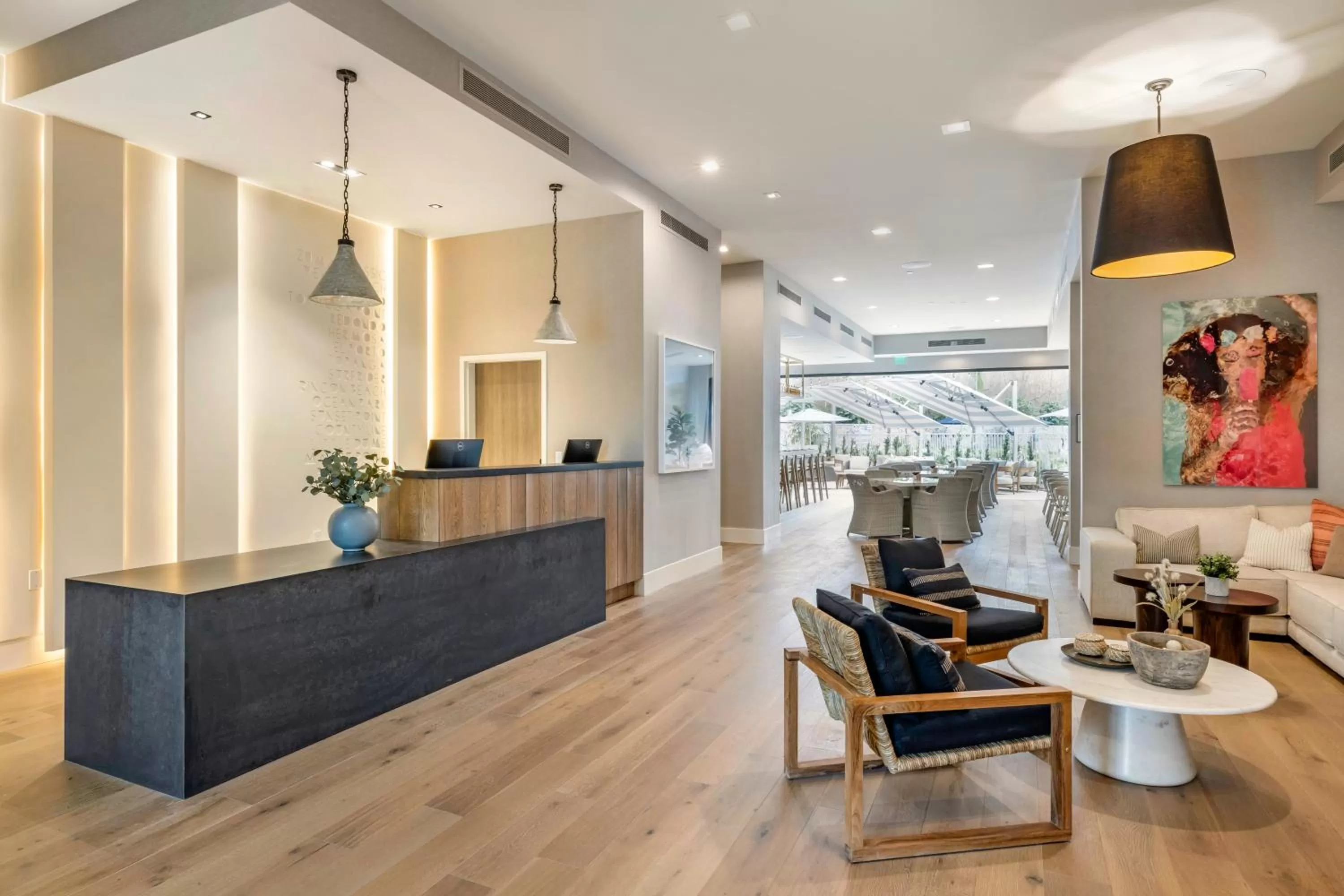 Restaurant/places to eat in Cambria Hotel Calabasas - Malibu