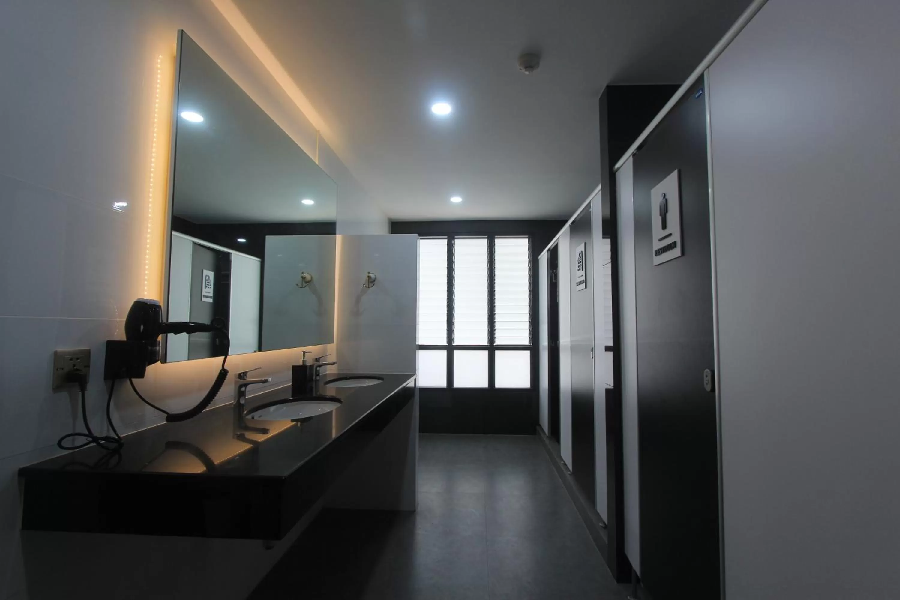 Bed in The Mira Hotel Chiang Rai