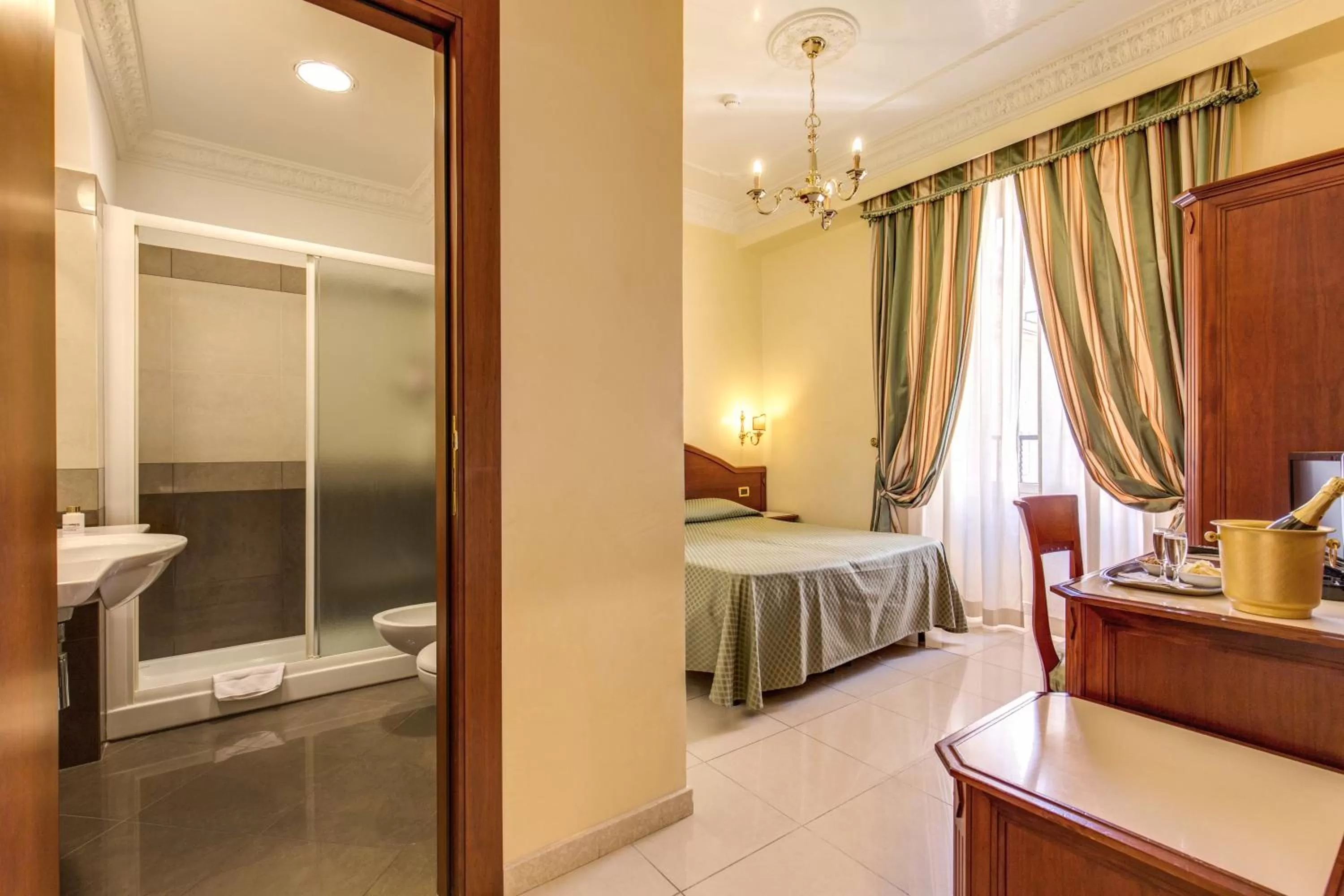 Photo of the whole room, Bed in Hotel Contilia