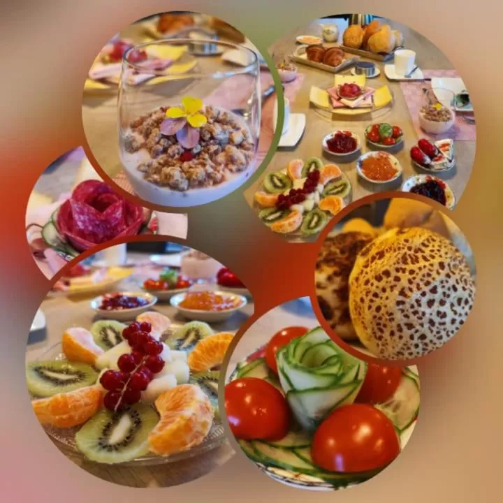 Breakfast in La Rose