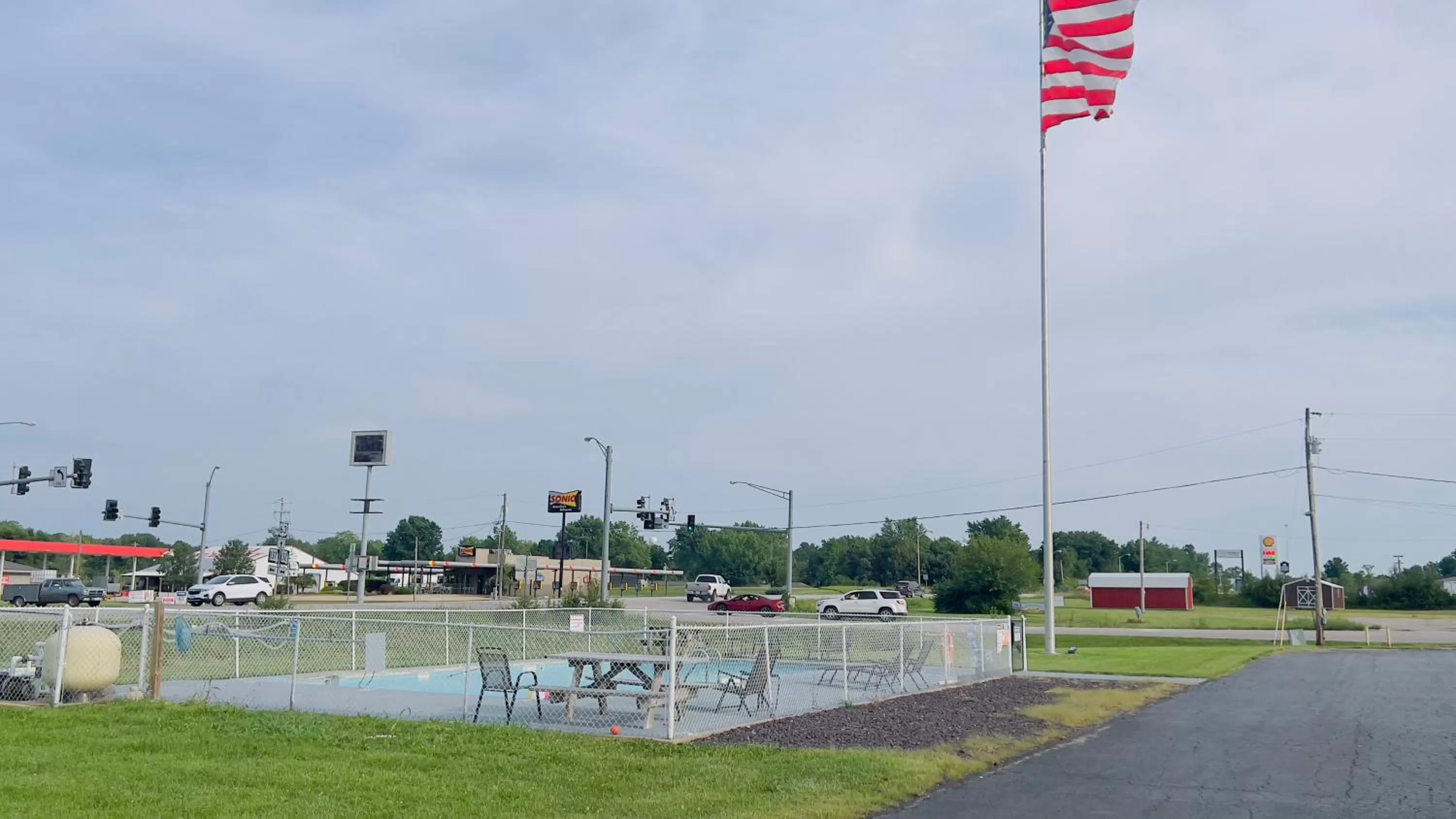 Property building in Country Inn - Licking