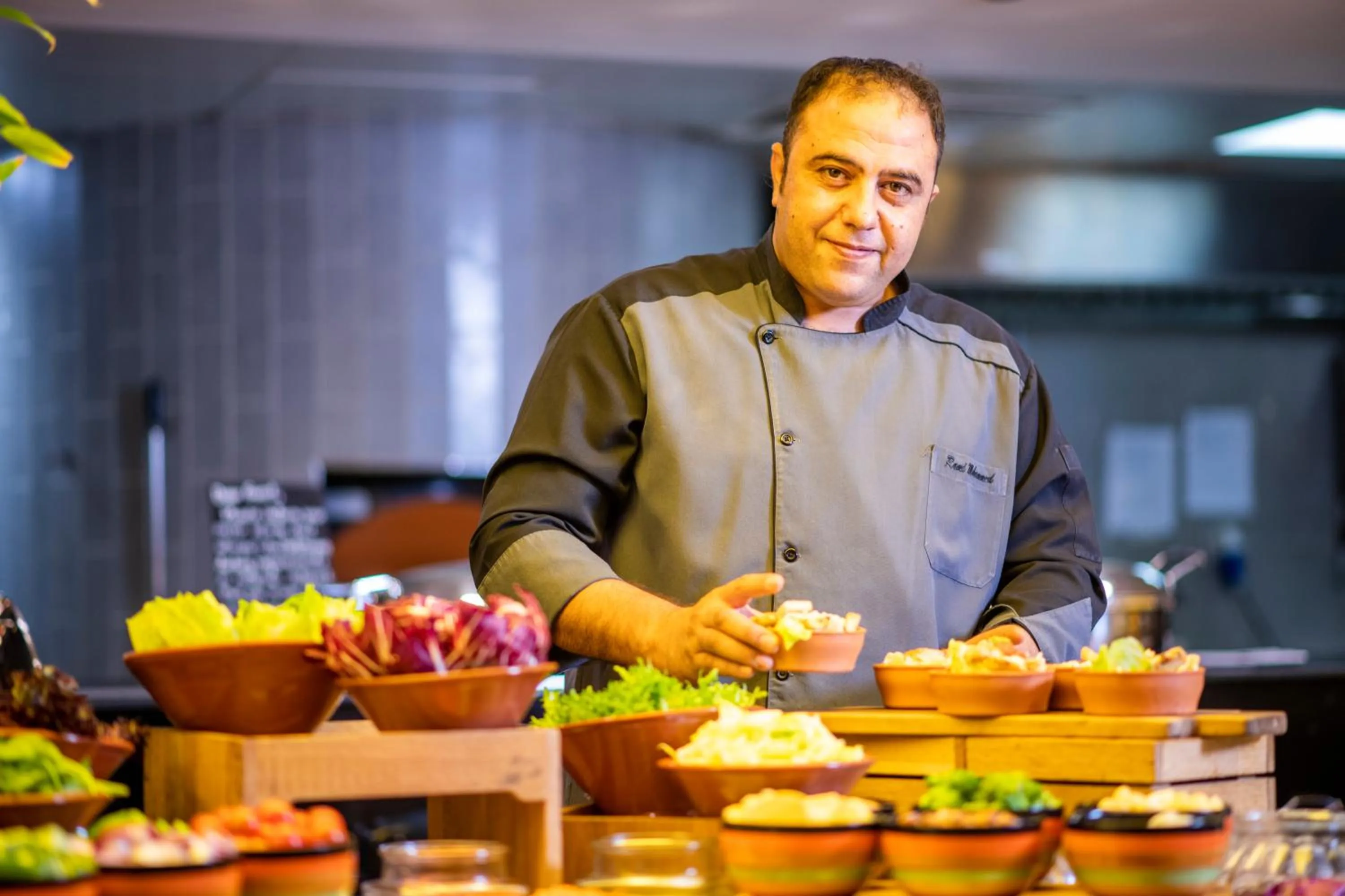 Restaurant/places to eat in Holiday Inn Muscat AlSeeb by IHG