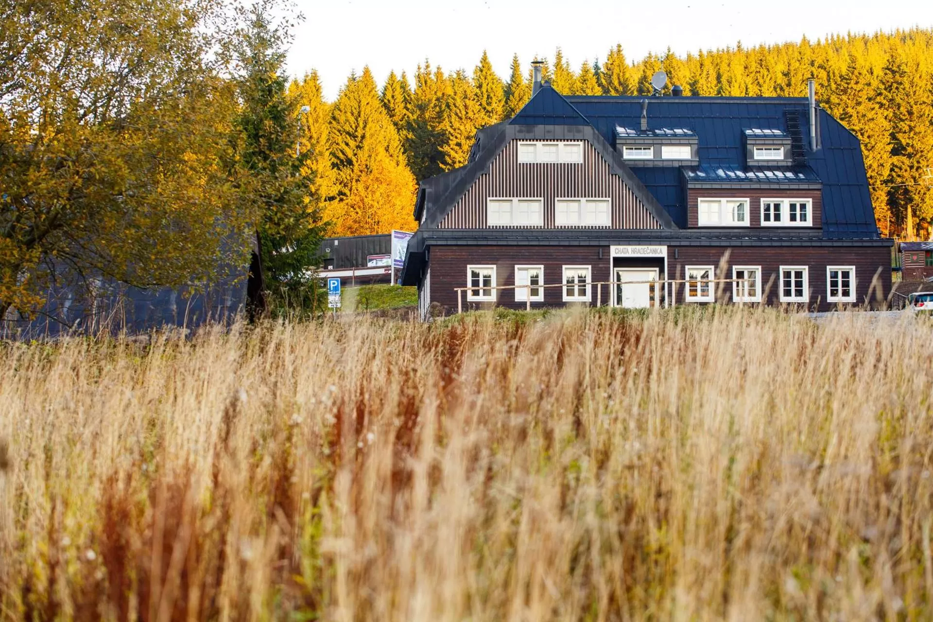 Property building in Chata Hradečanka