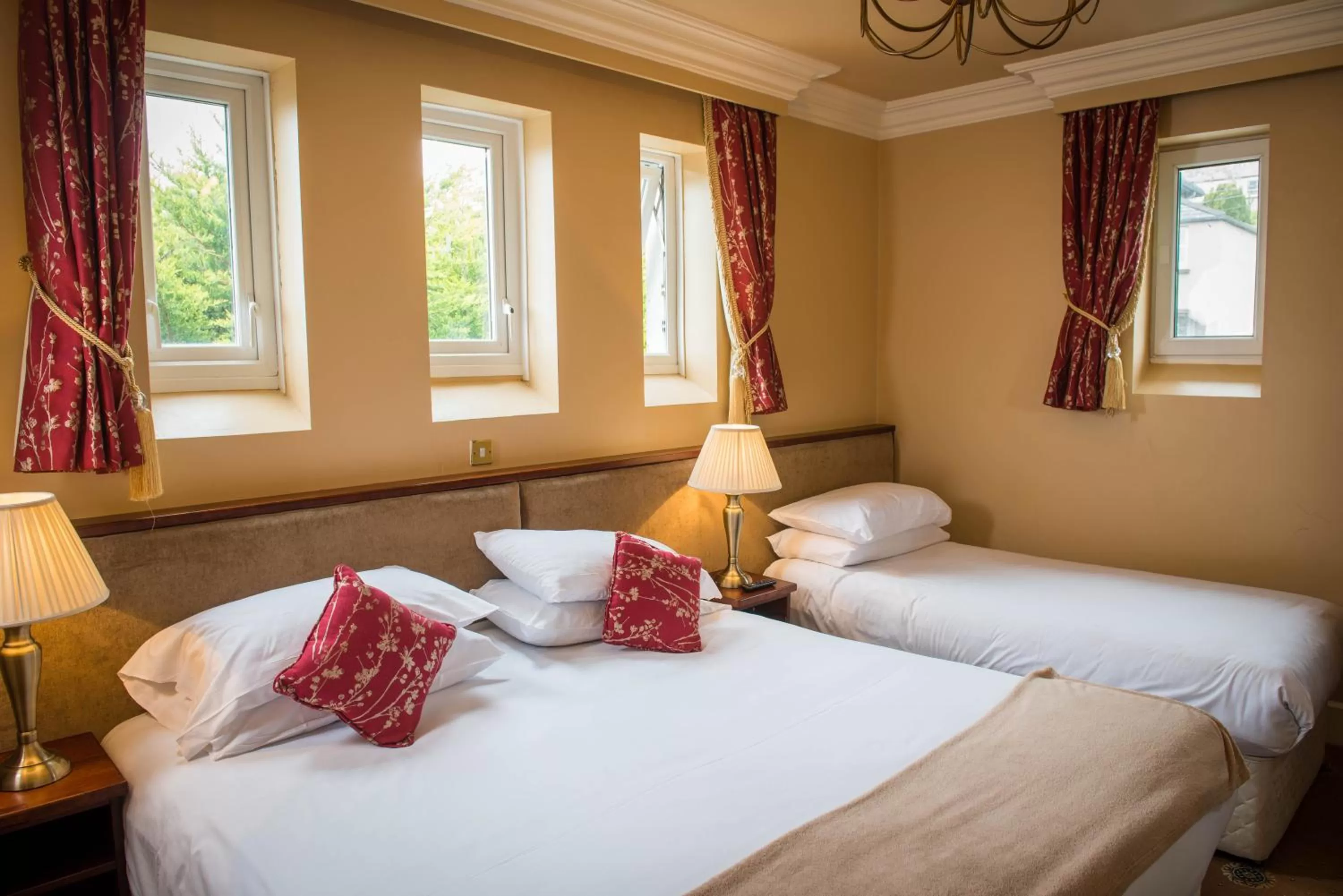 Triple Room in Gabriel House Guesthouse