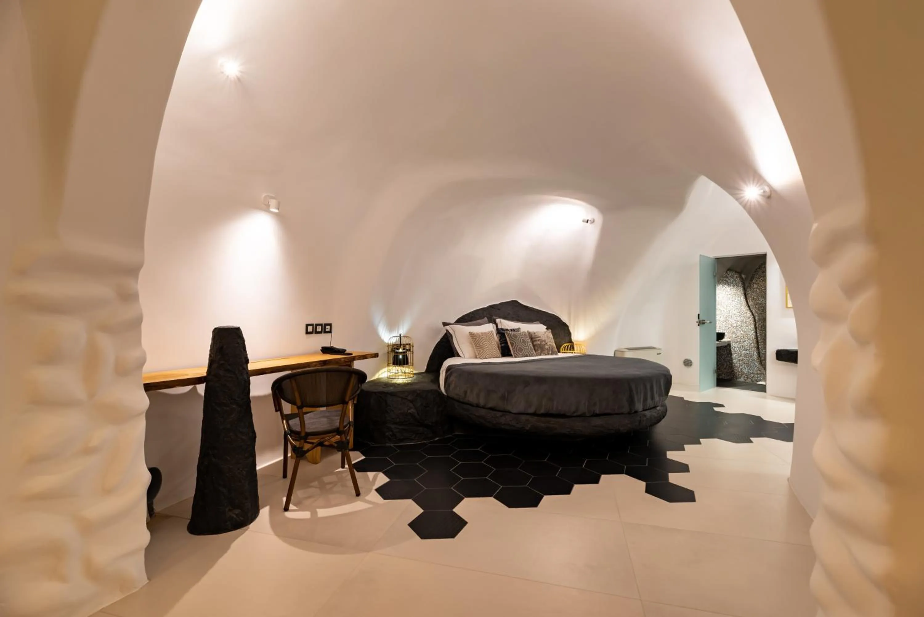 Bed in Daydream Luxury Suites