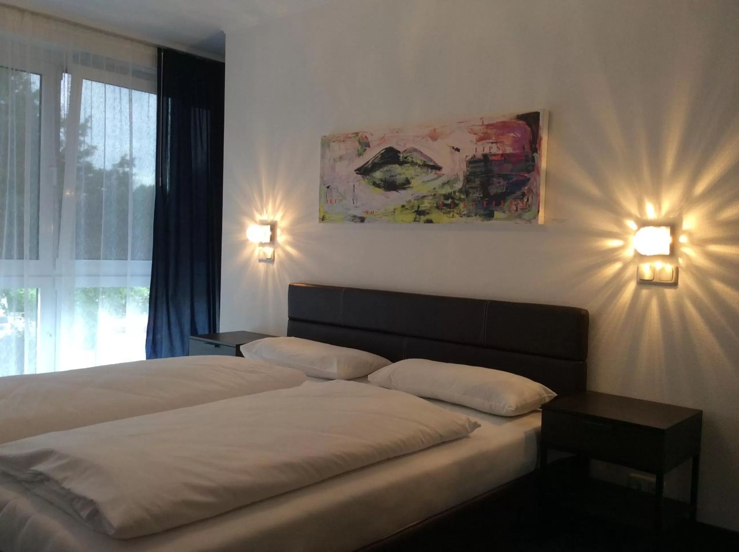 Photo of the whole room, Bed in Hotel52 Bergheim