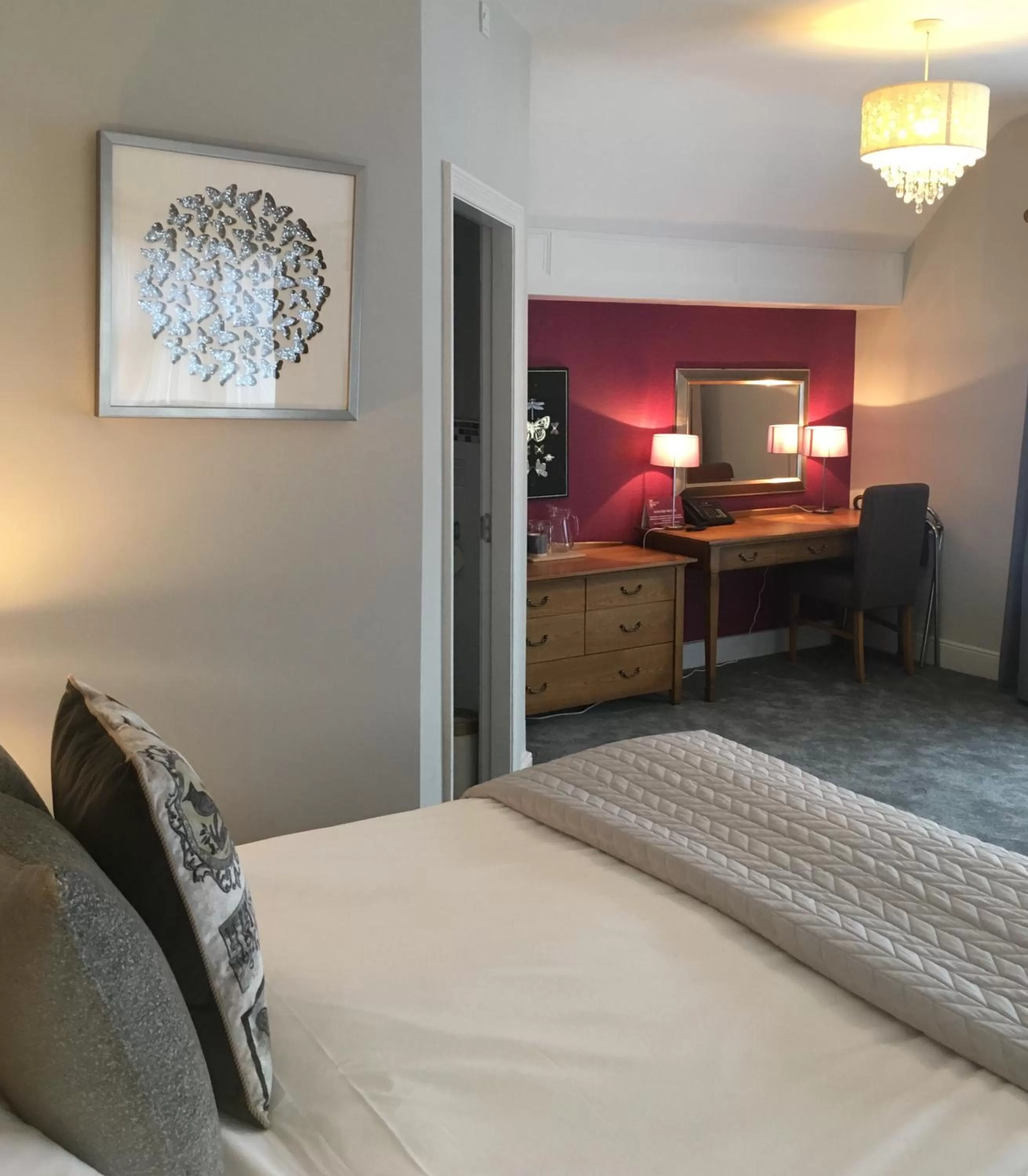 Decorative detail, Bed in The Coach House Inn