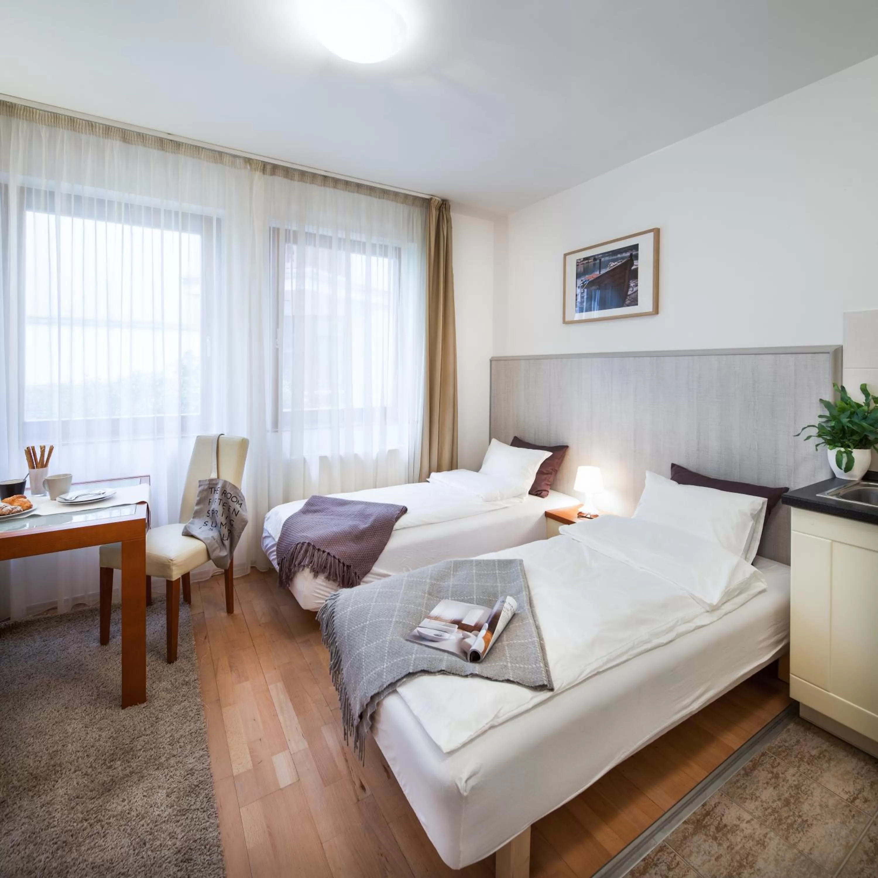 Bedroom, Bed in Lord Residence