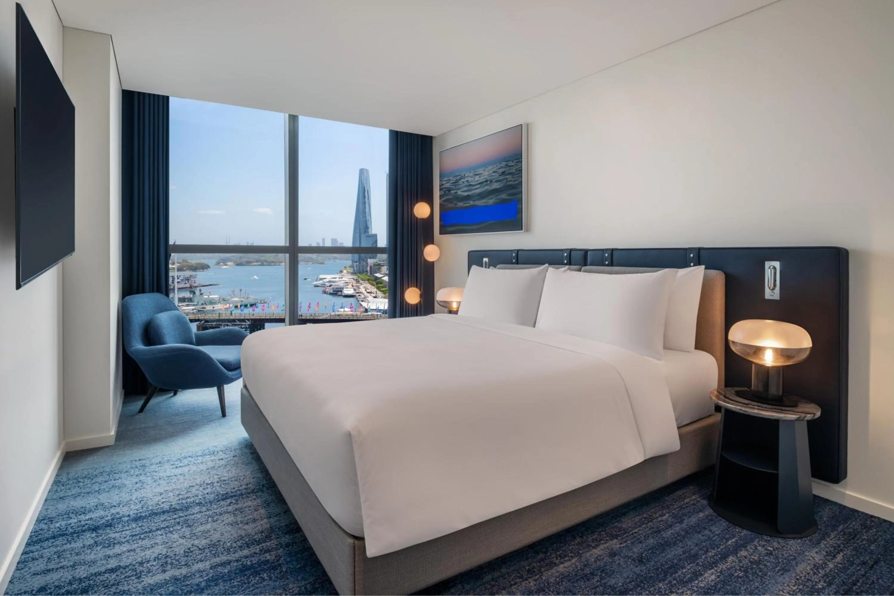 Bedroom, Bed in W Sydney