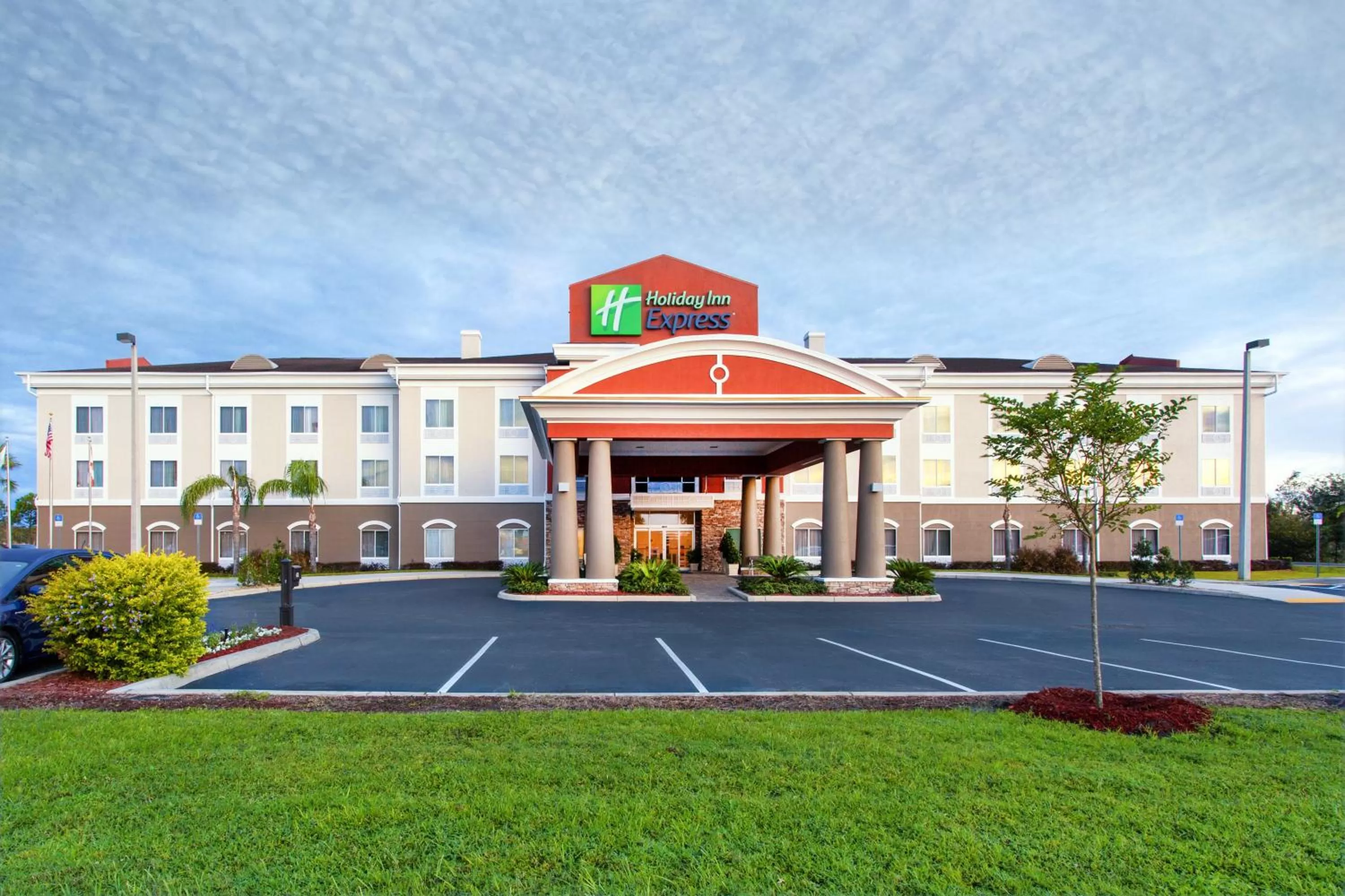 Property building in Holiday Inn Express Lake Wales North-Winter Haven by IHG