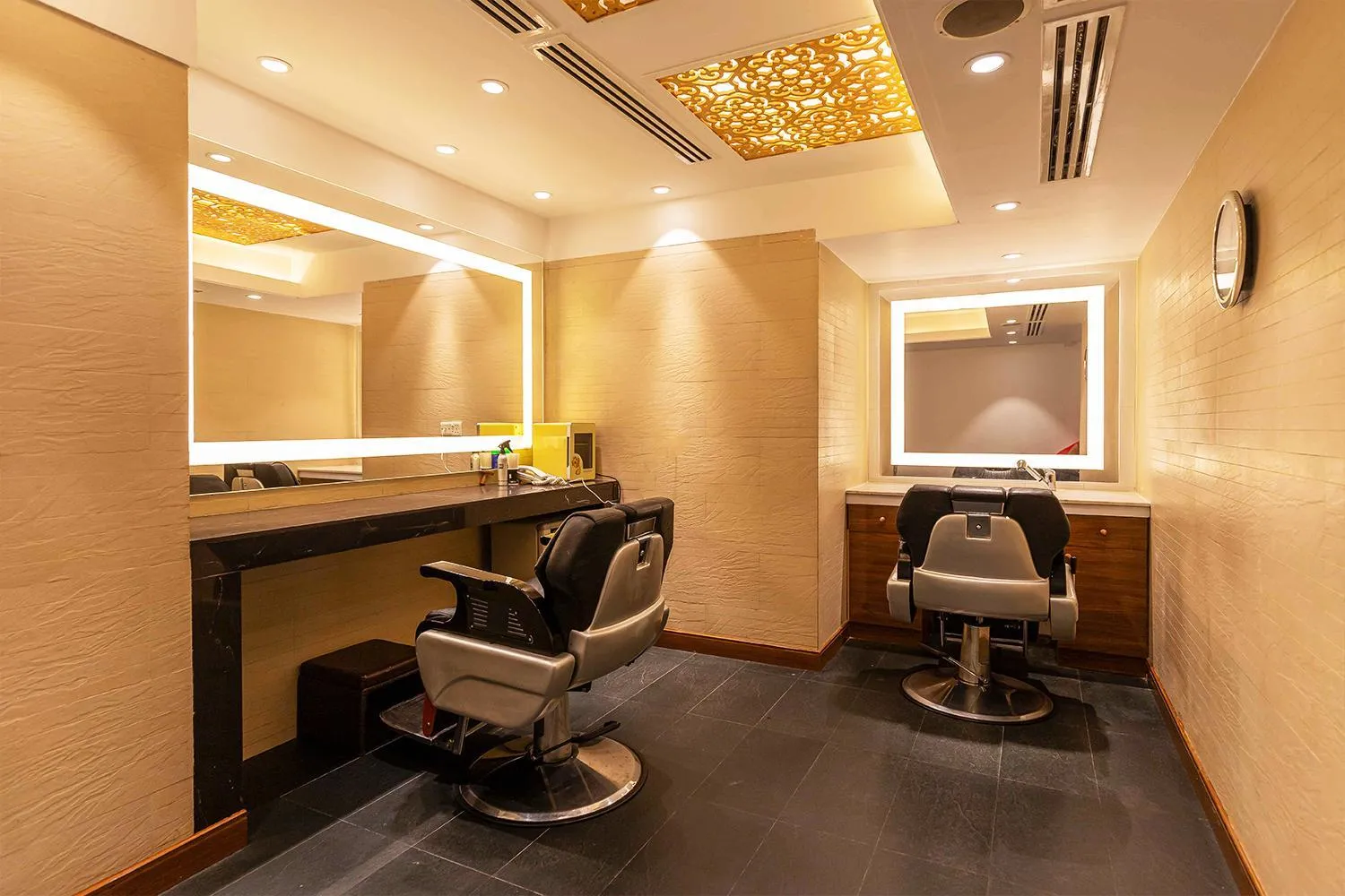 hair dryier in Dhaka Regency Hotel & Resort