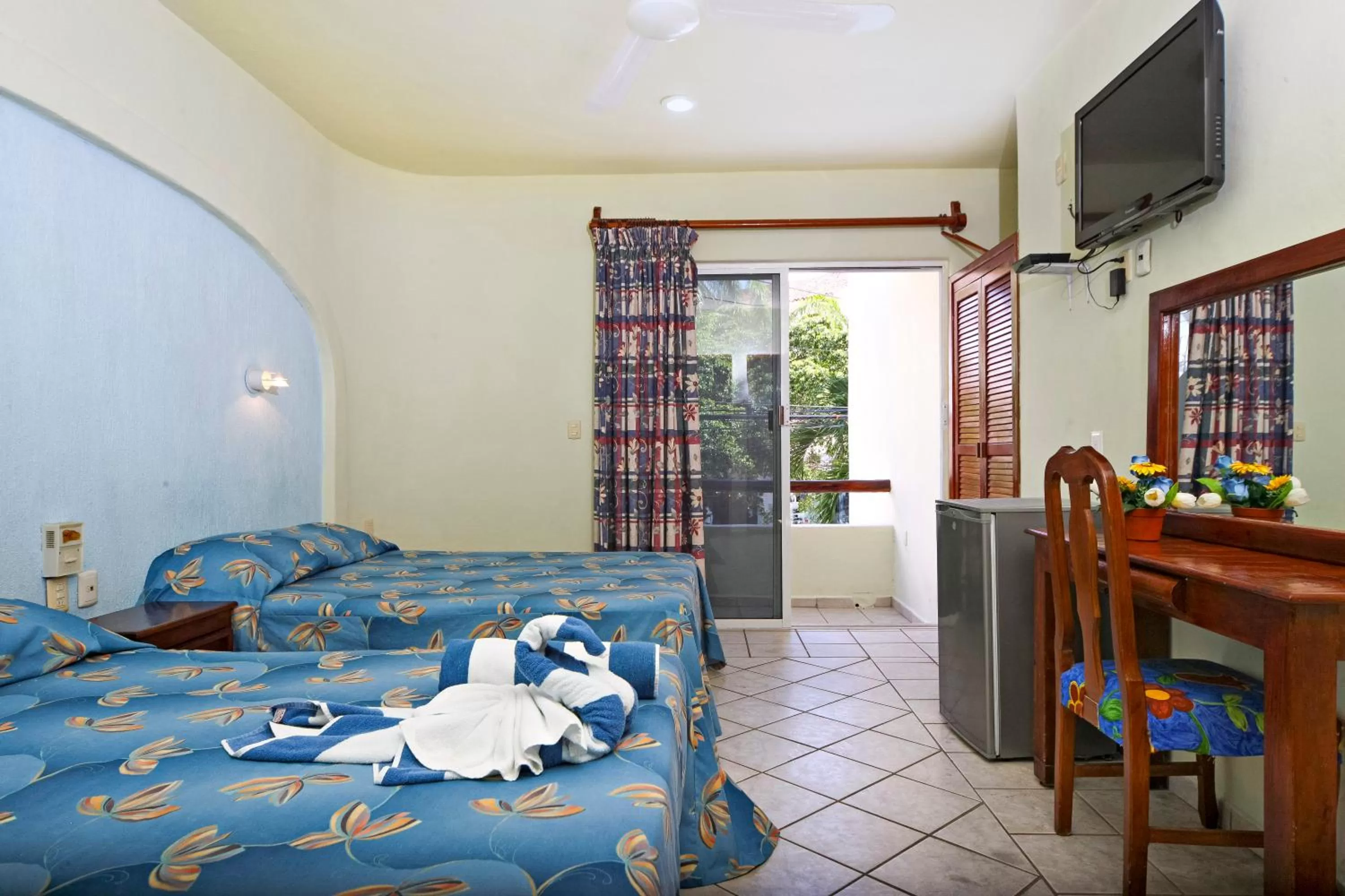 Duplex Suite in Hotel Castillo Del Mar - 5 Th Ave