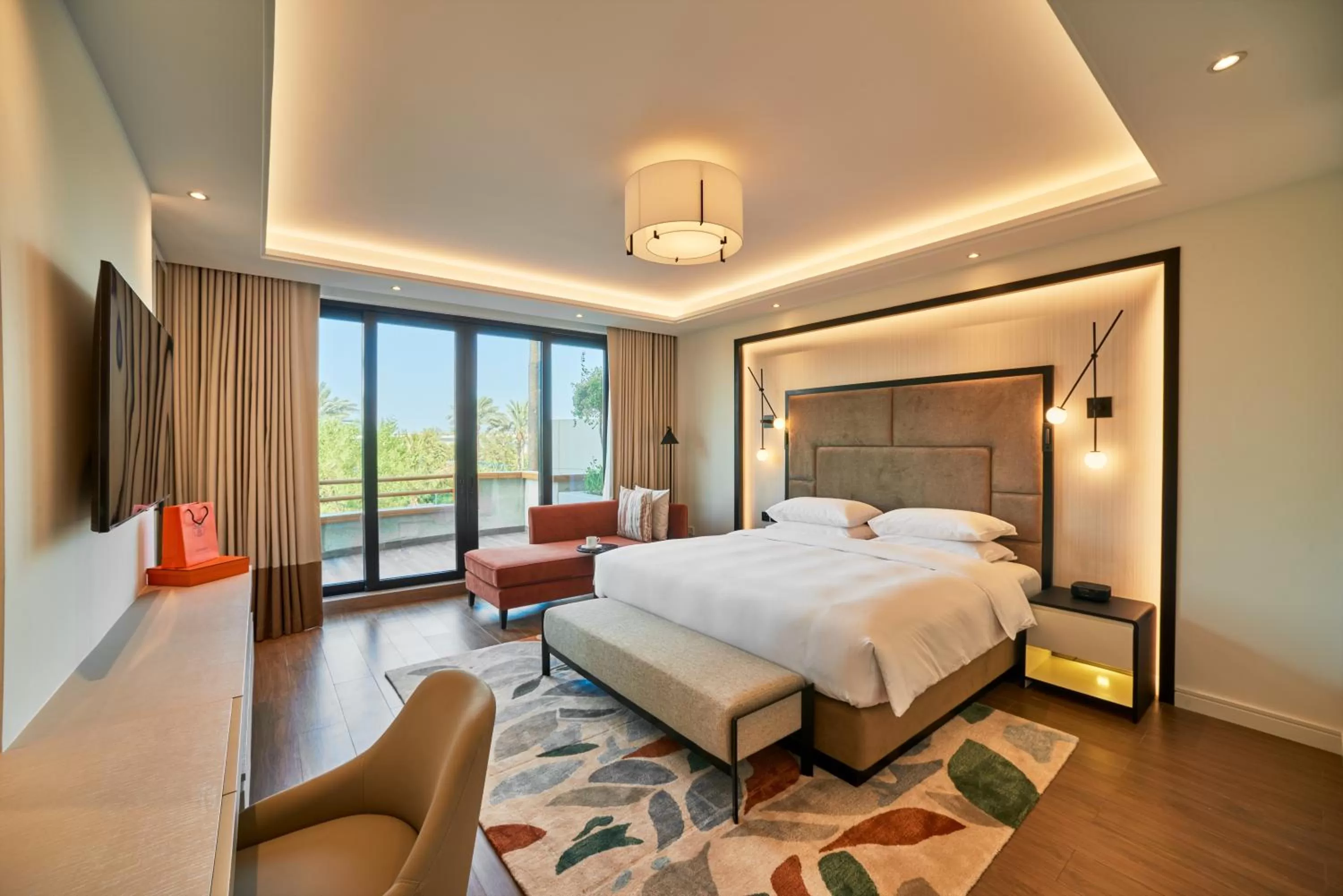 Bedroom, Bed in Grand Hyatt Residence