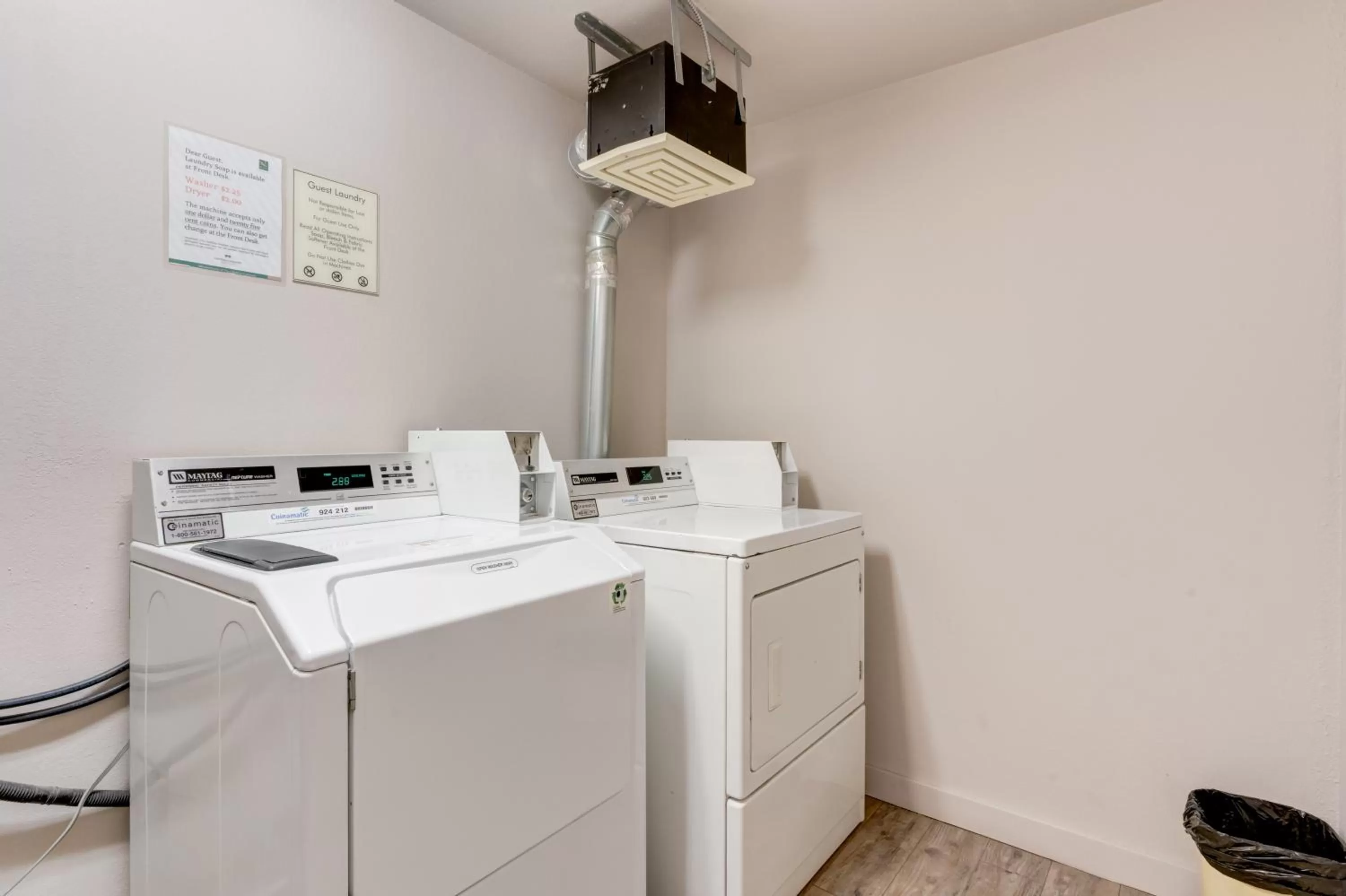 laundry in Chateau Canmore