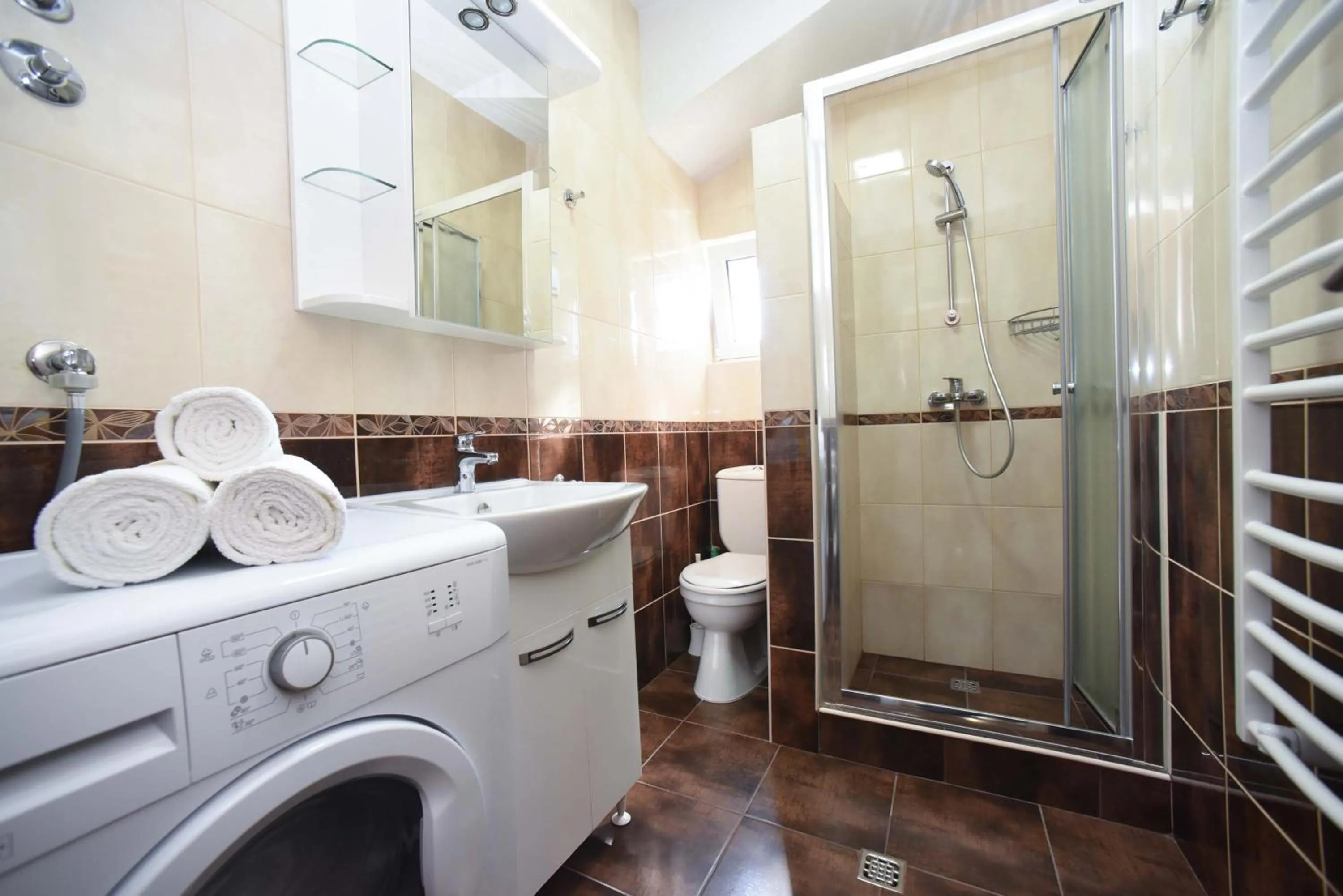 Day in D&D Apartments