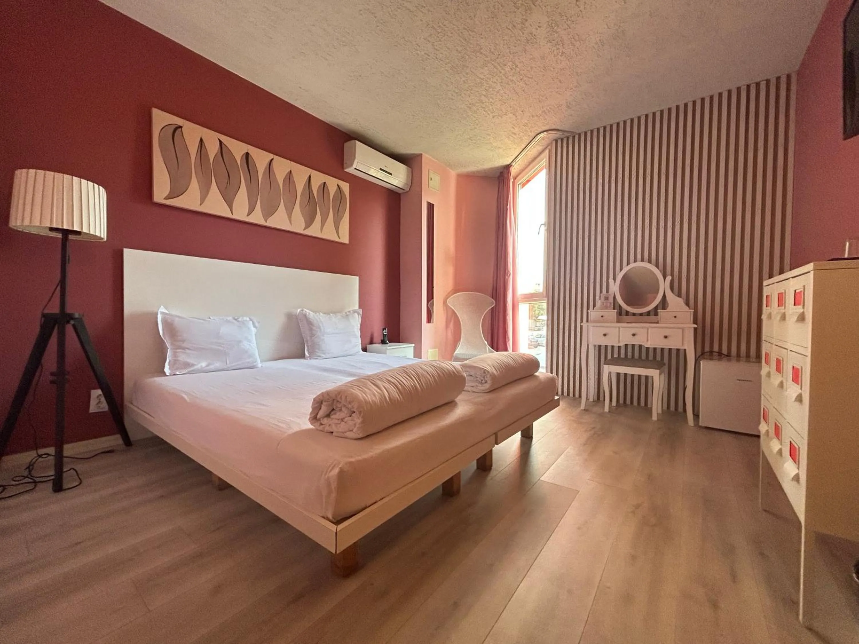 Bed in Art Hotel Simona