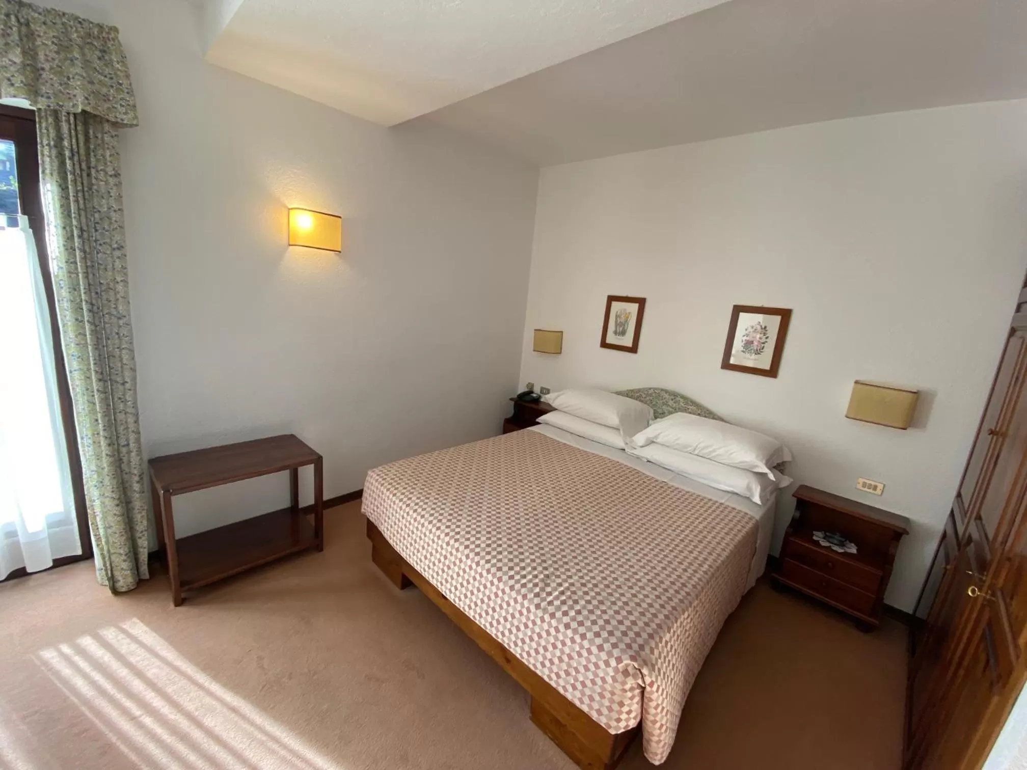 Bed in Hotel Triolet