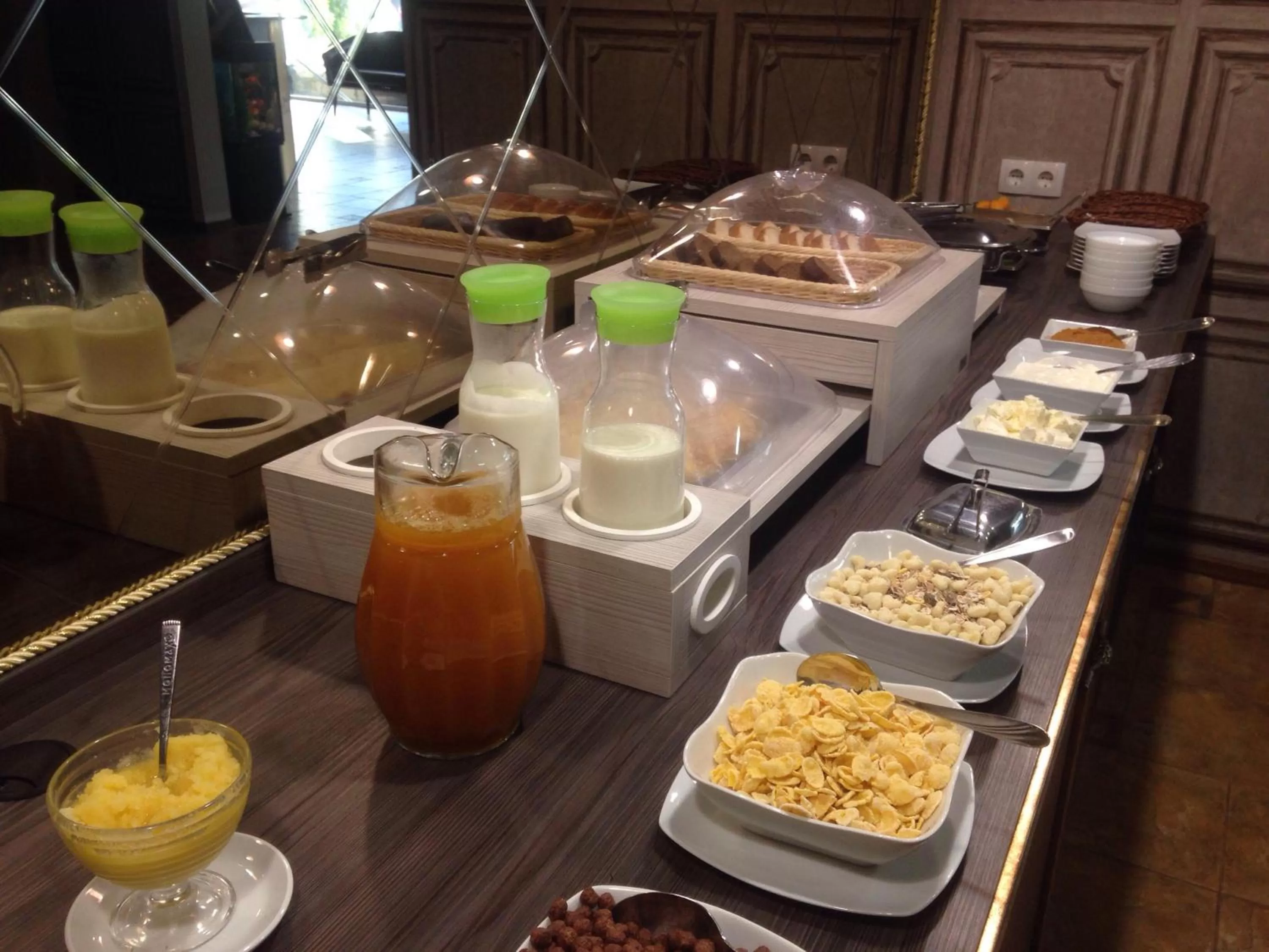 Breakfast in Hotel Villa Natali