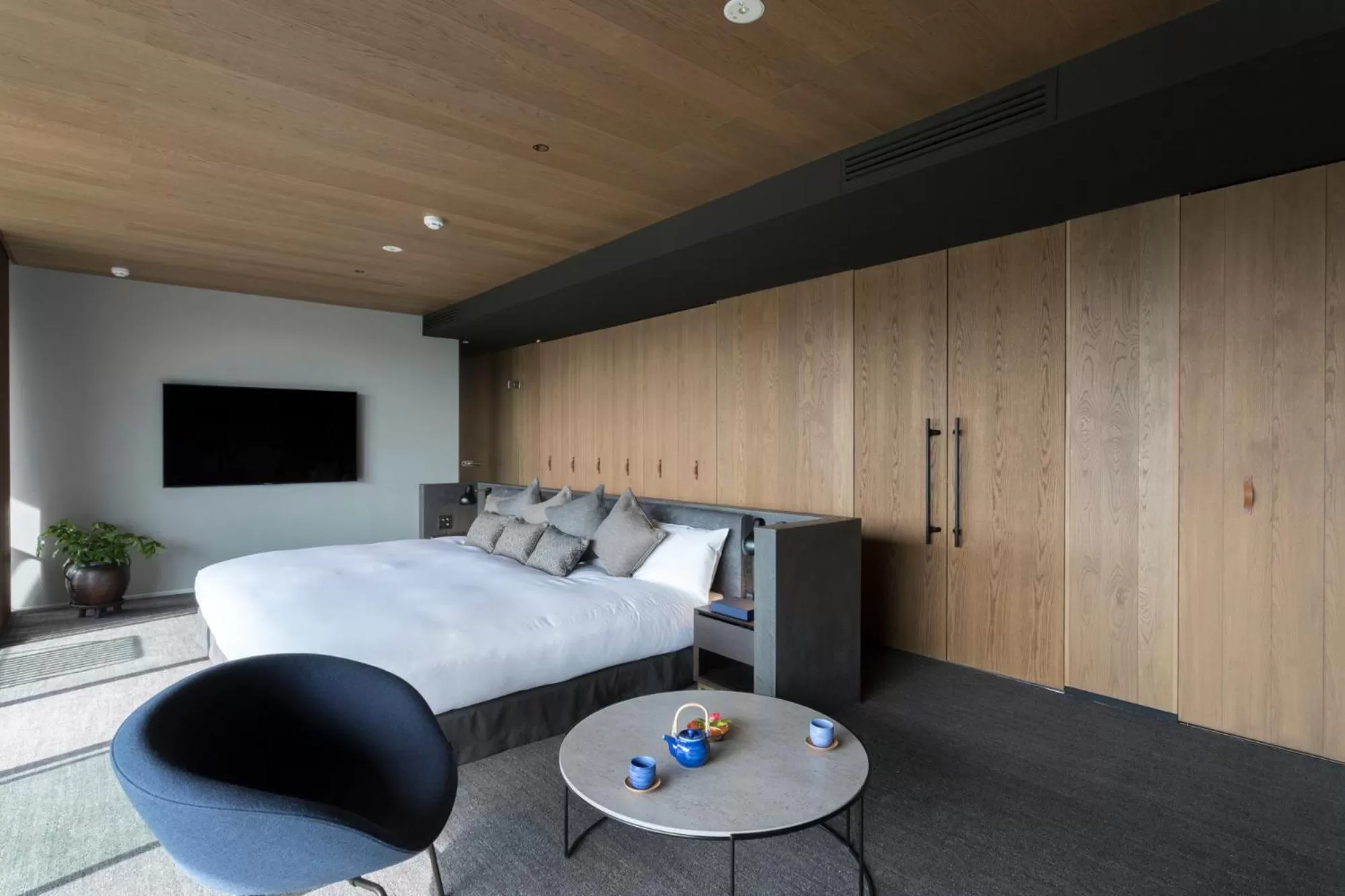 Bed in HOTEL CANATA KYOTO