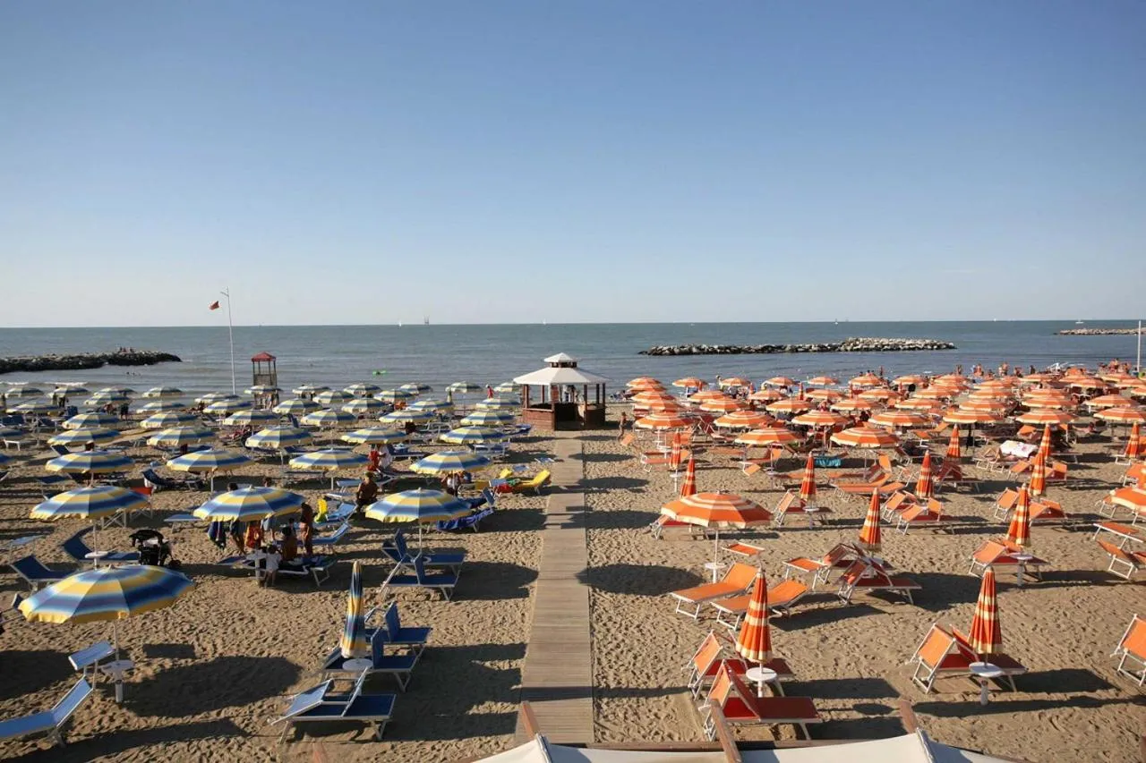Beach in Hotel Villa Dina