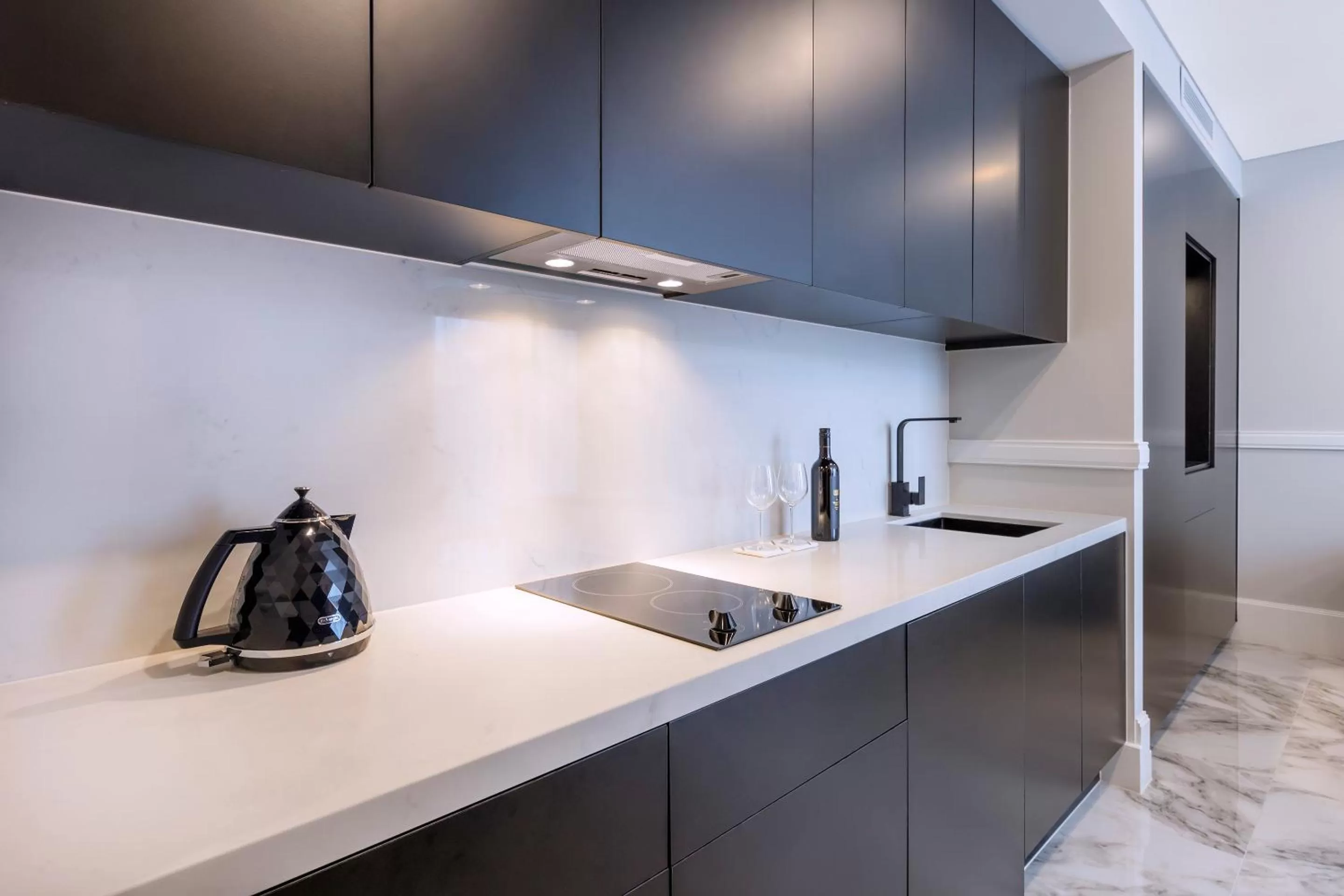 1 king Bed Standard in Holiday Inn & Suites - Parramatta Marsden Street, an IHG Hotel