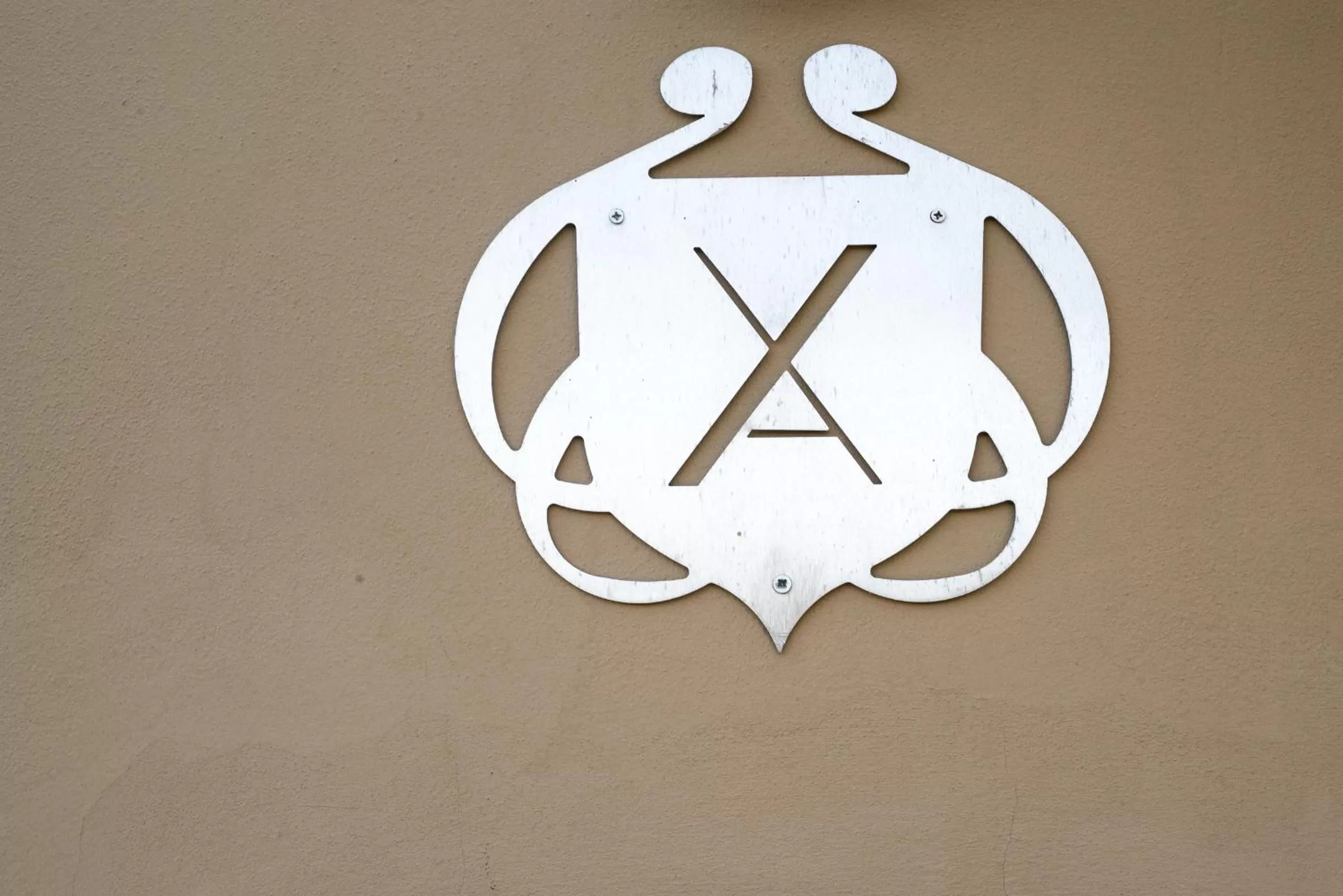 Logo/Certificate/Sign in Villa Aruch