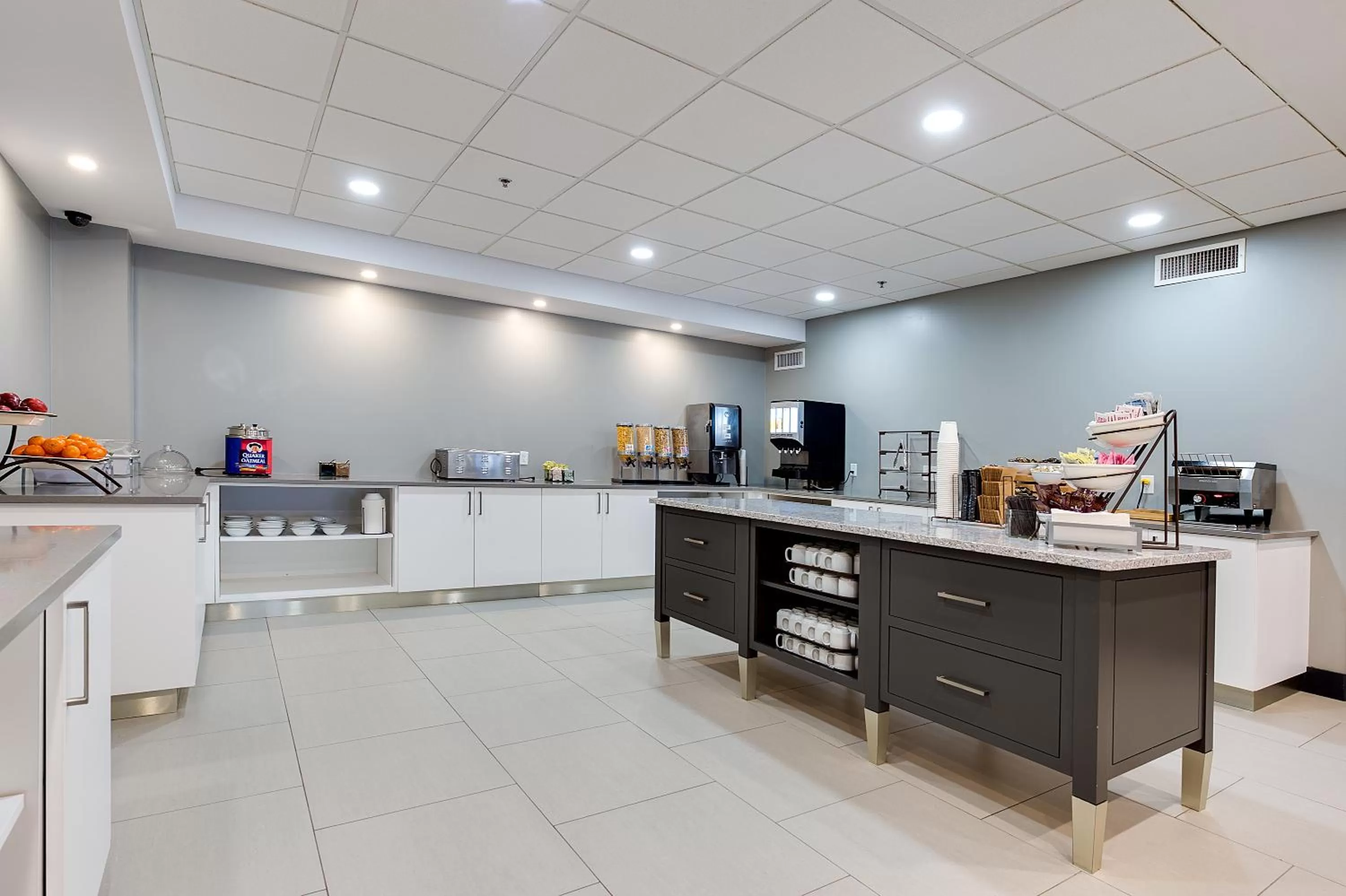 Restaurant/places to eat in Country Inn & Suites by Radisson, Niagara Falls, ON